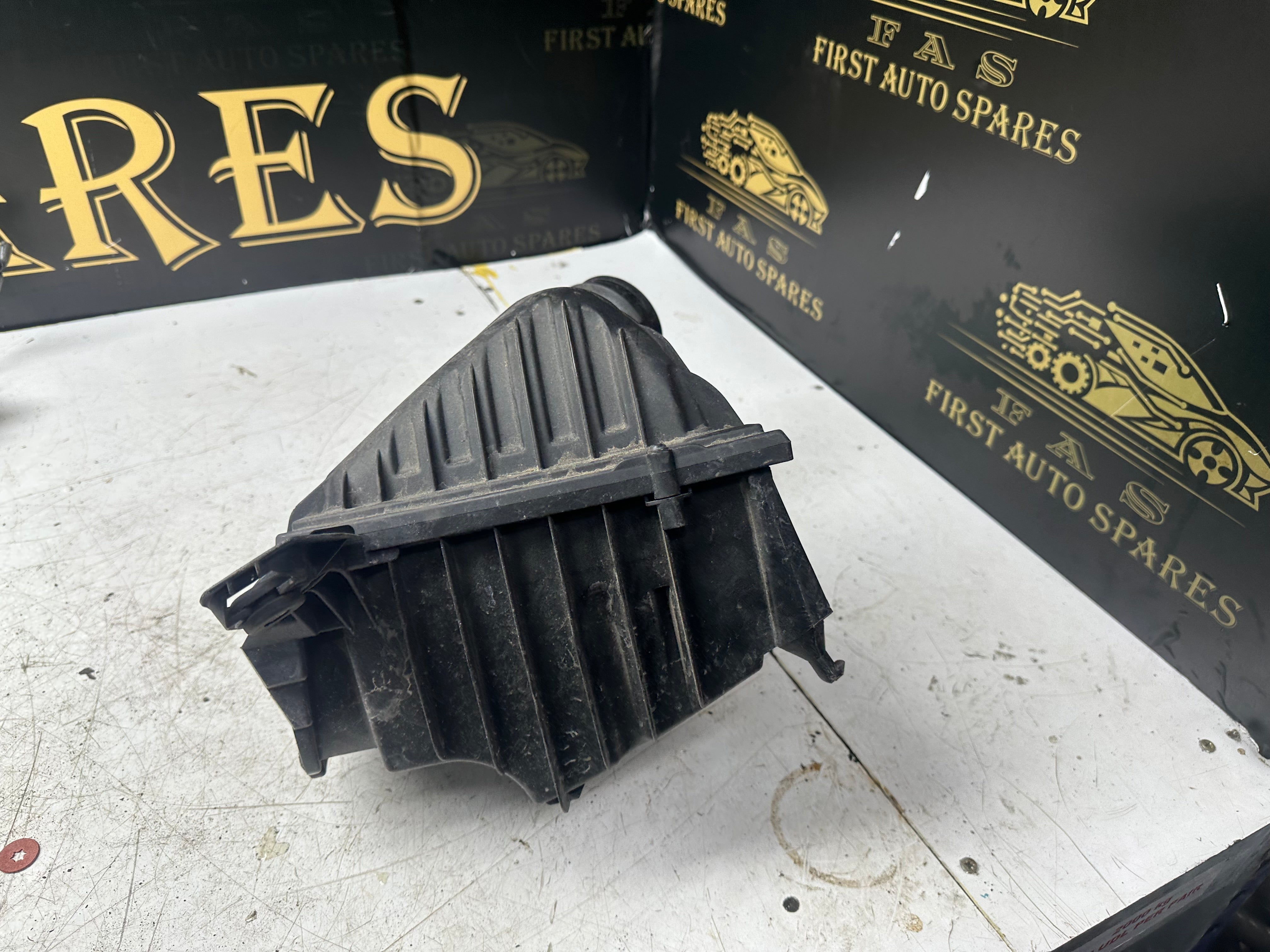 Mini Cooper F56 2018 Sport Air Filter Box 1.5 Petrol (8655834 03)