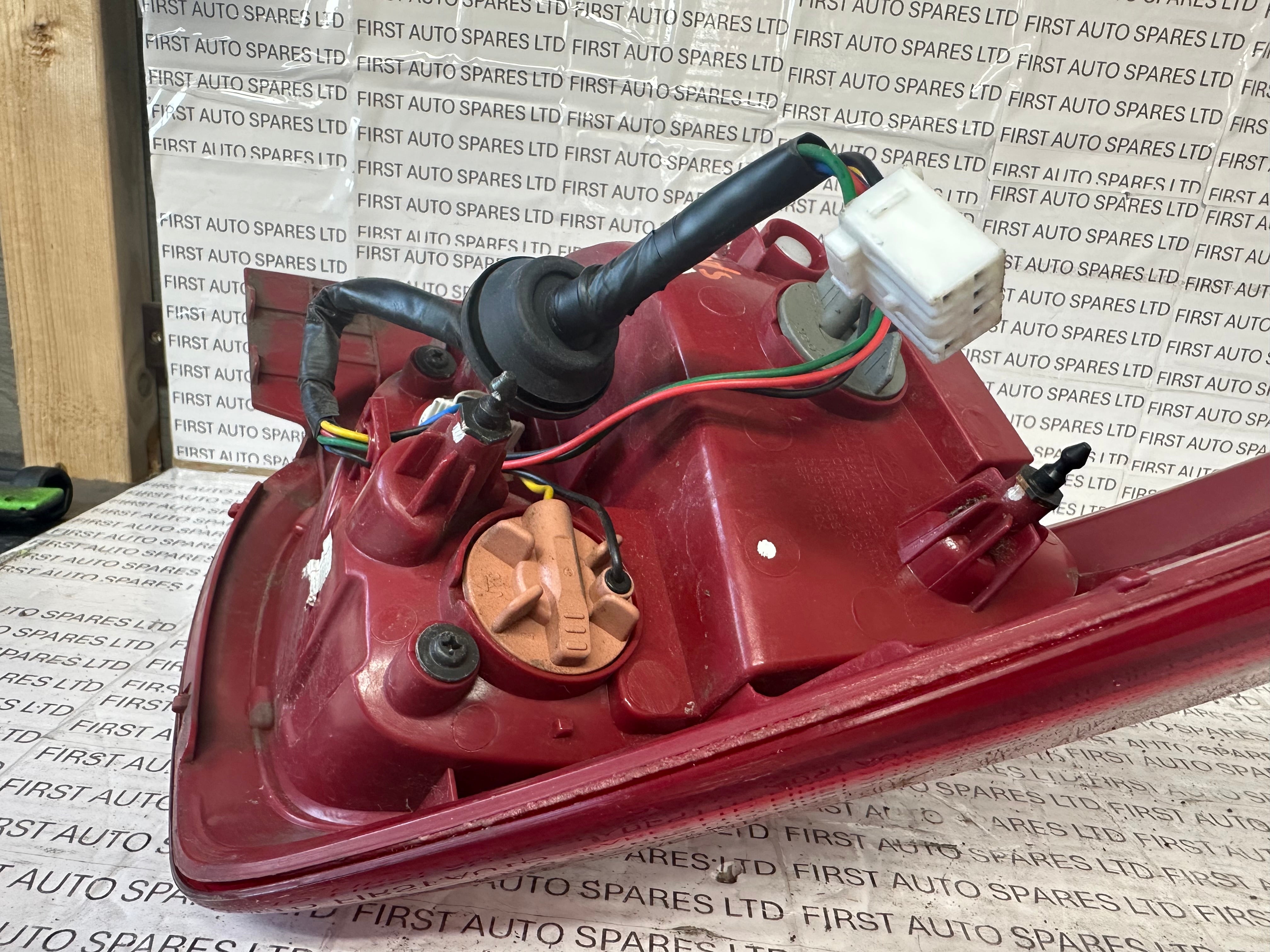 Hyundai i10 2016 Left Rear Tail Light (5-Door Hatchback, LH)