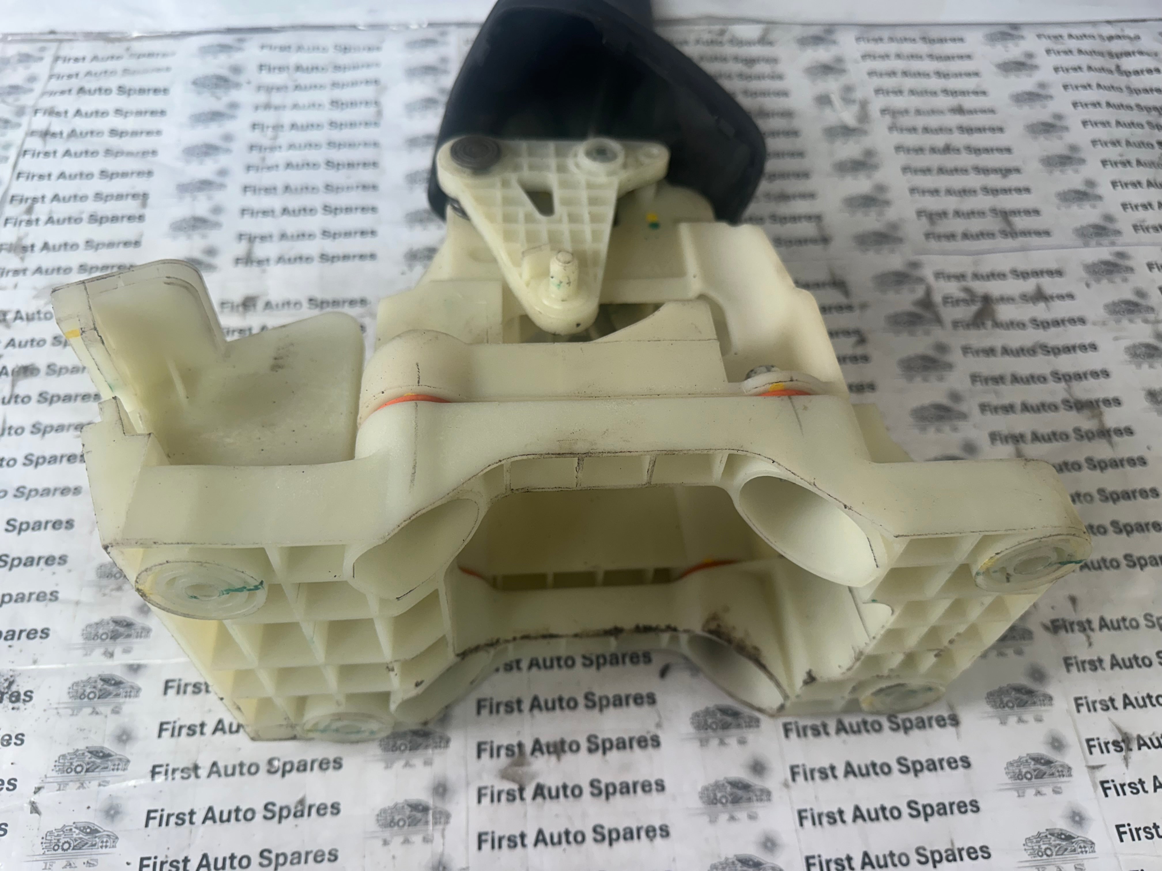 Hyundai i10 2016 & Kia Manual Gear Selector MK3 2016 (43700-XXXXX)