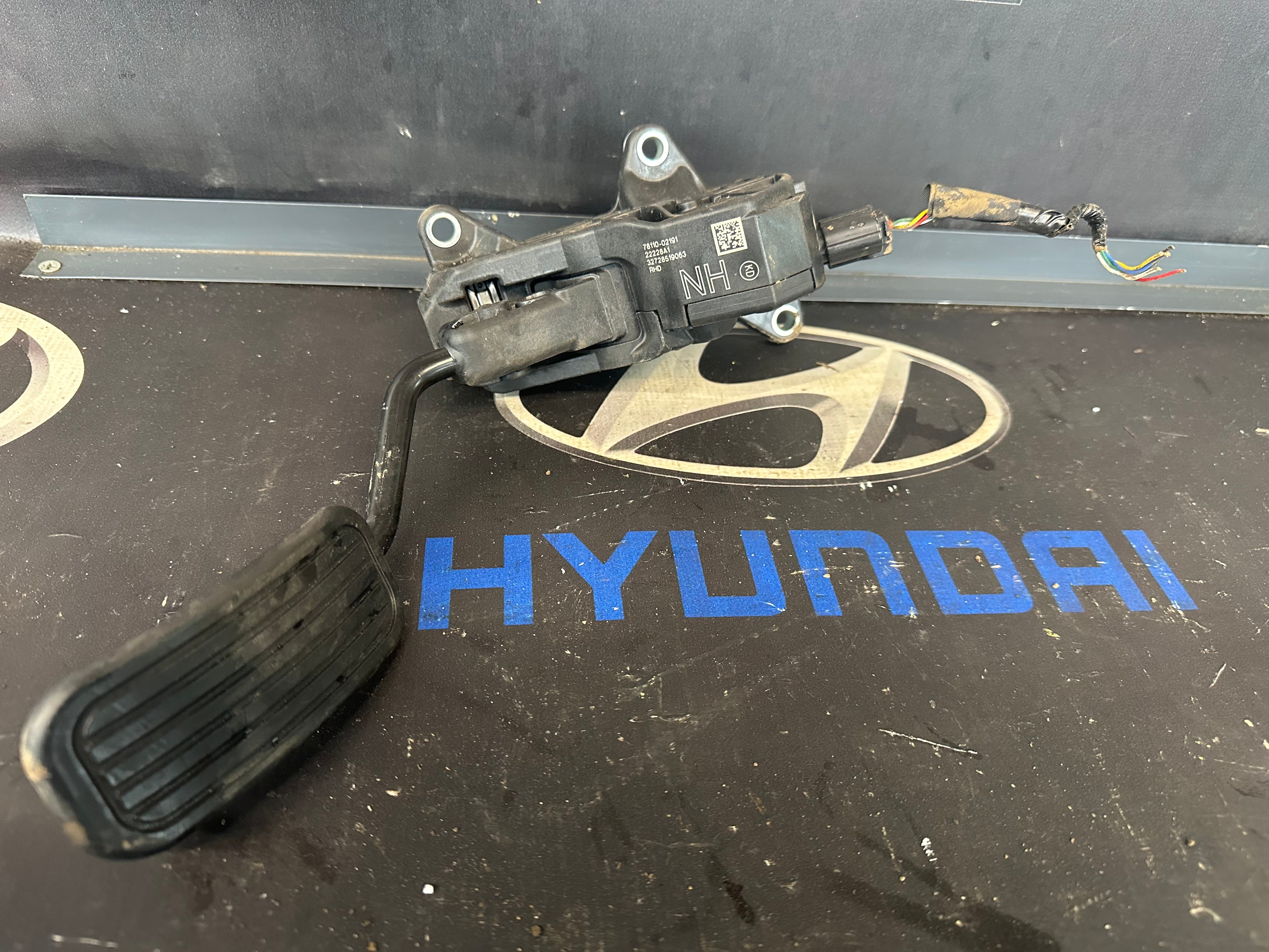 Toyota Corolla 2022 2.0 Hybrid Accelerator Throttle Pedal (78110-02191)