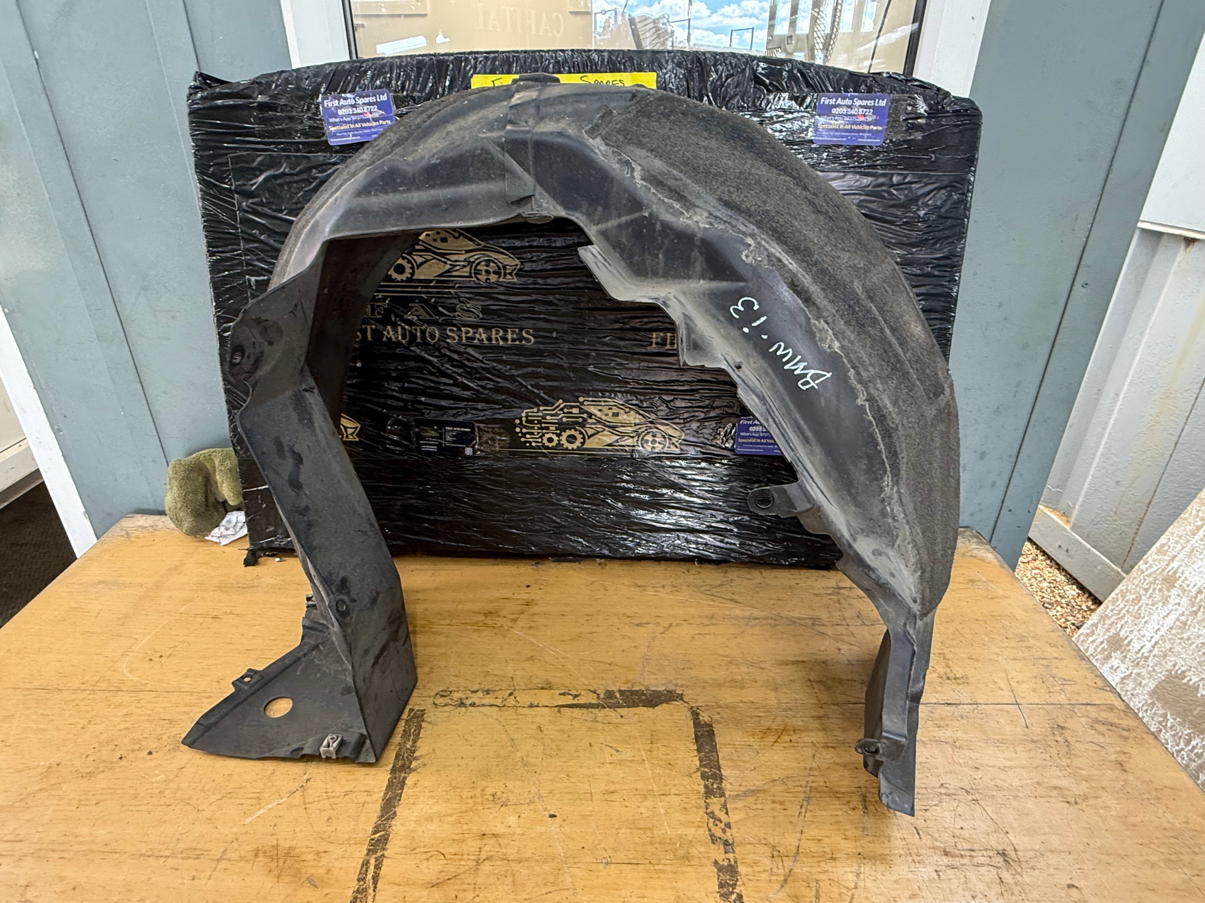 BMW i3 2013–2021 Rear Left Wheel Arch Liner N/S/R (7394079)