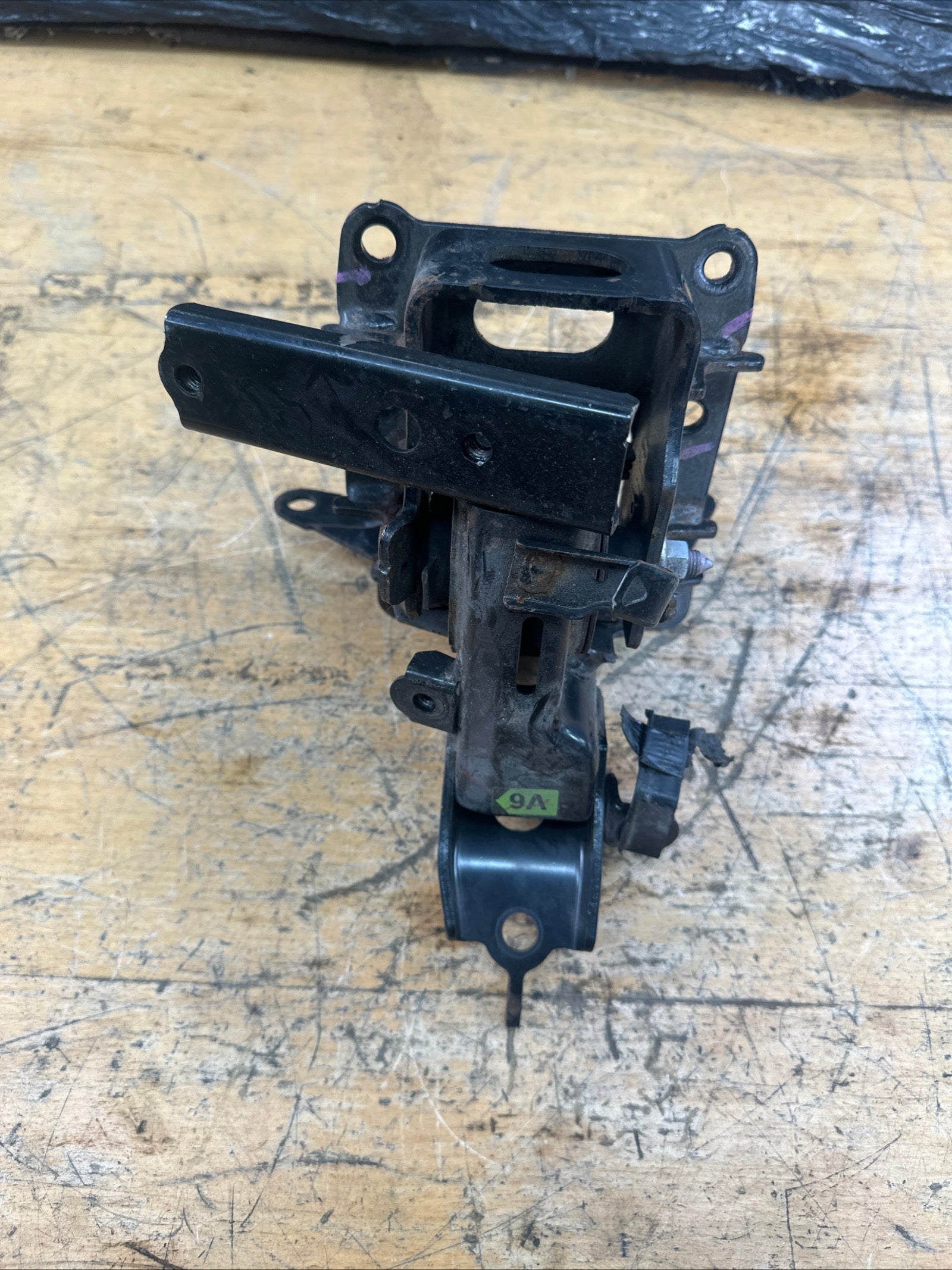 Toyota Yaris 2017 Mk3 Engine Mount NS Left Side Petrol Hybrid V6