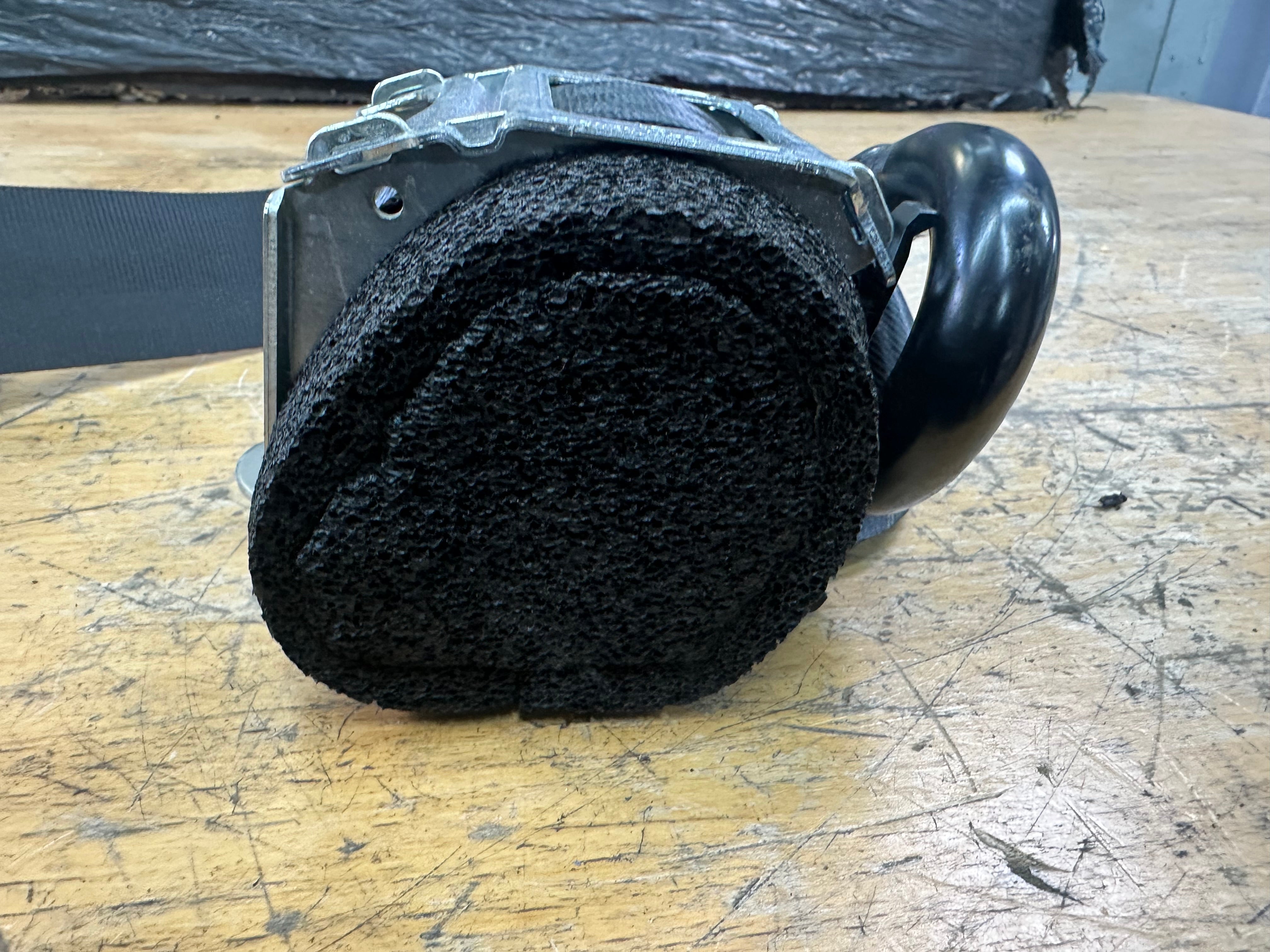 Ford Fiesta Mk8 Rear Right 2nd Row Seat Belt (H1BB-A611B68-AF) (34133468E)