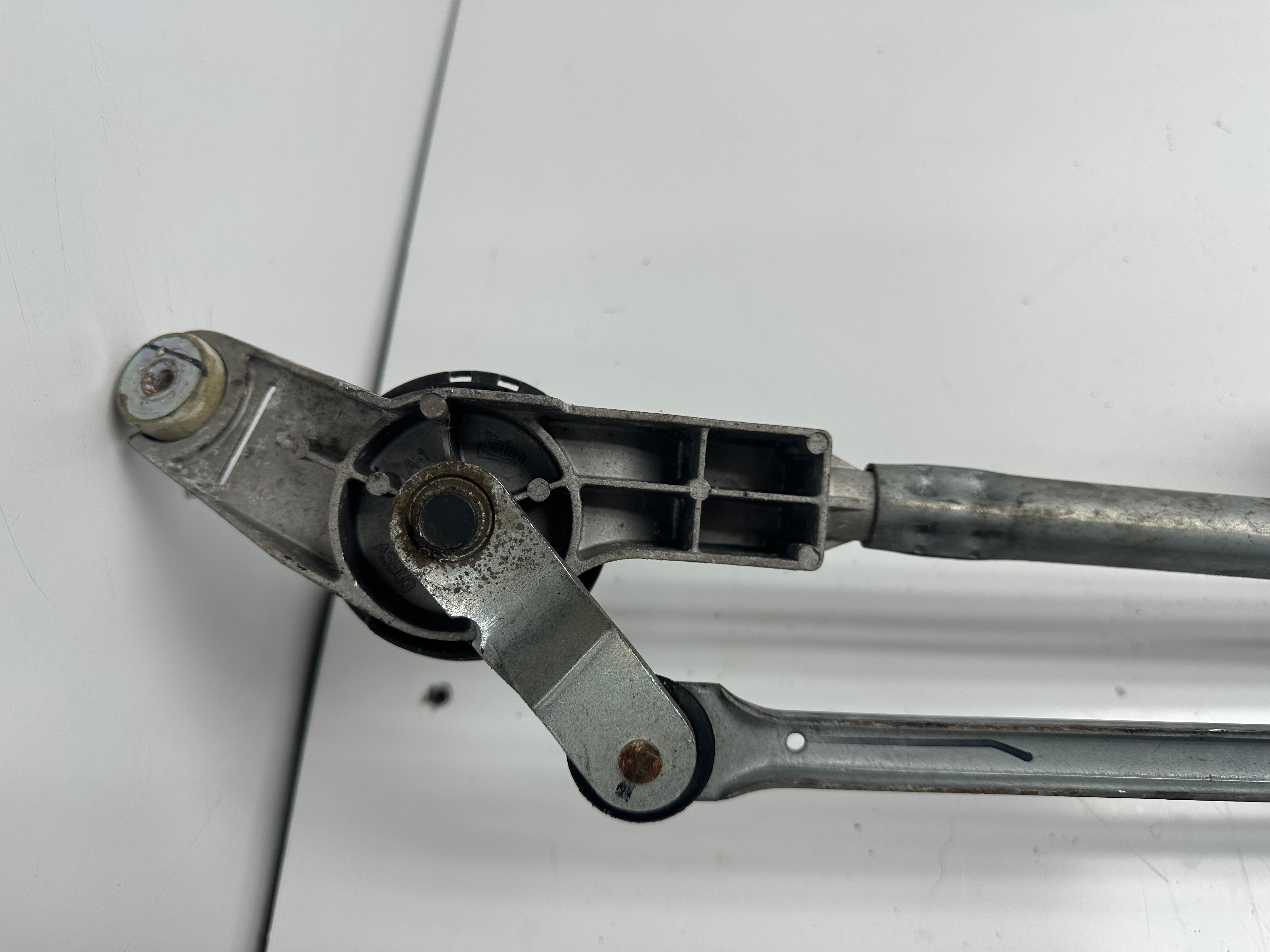 Nissan Juke Front Wiper Motor & Linkage (28800 1KE0C, W0000011243)