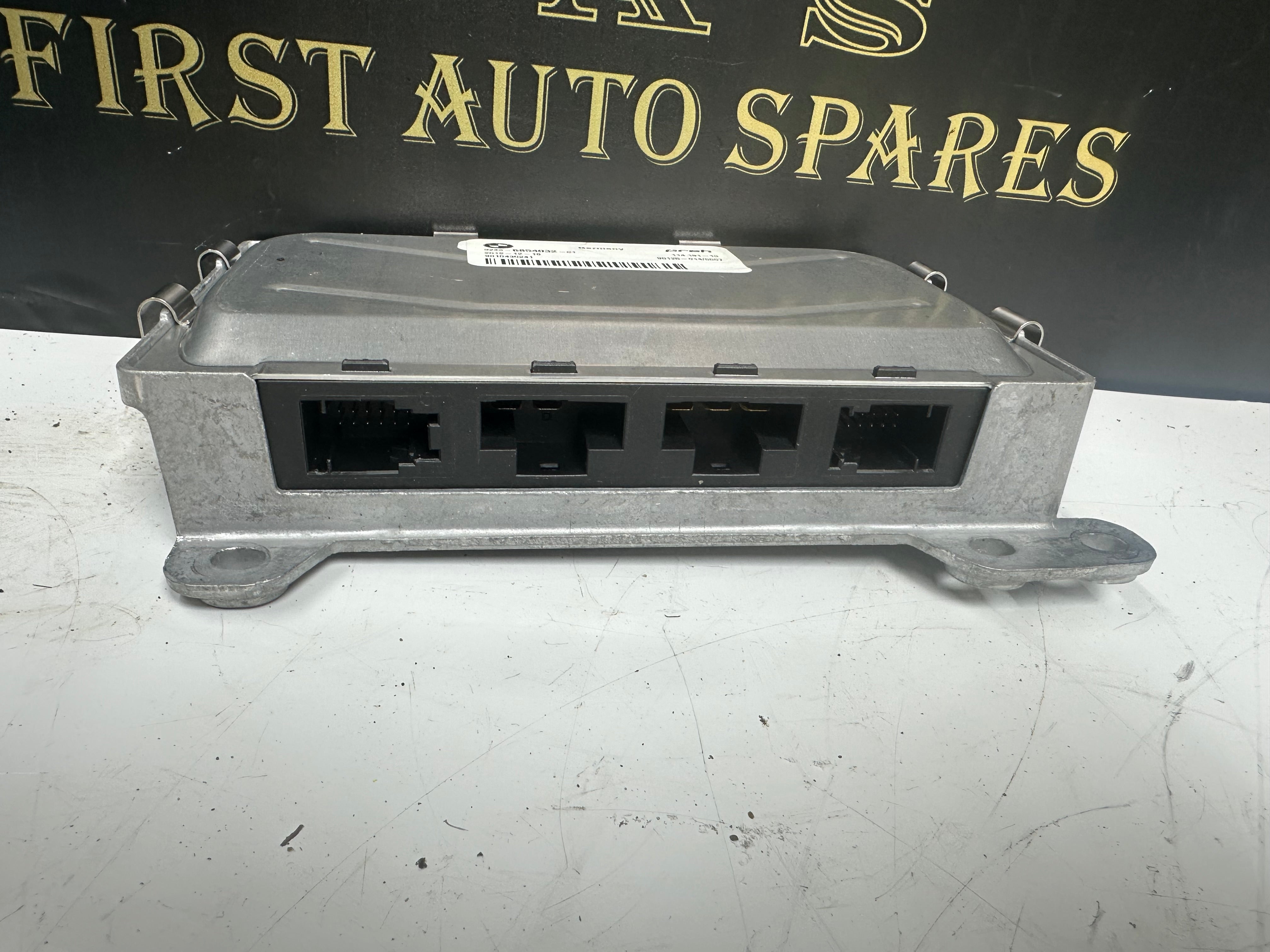 BMW 6 Series F12 Control Unit Computer (3243-6854032-01) (6854032)