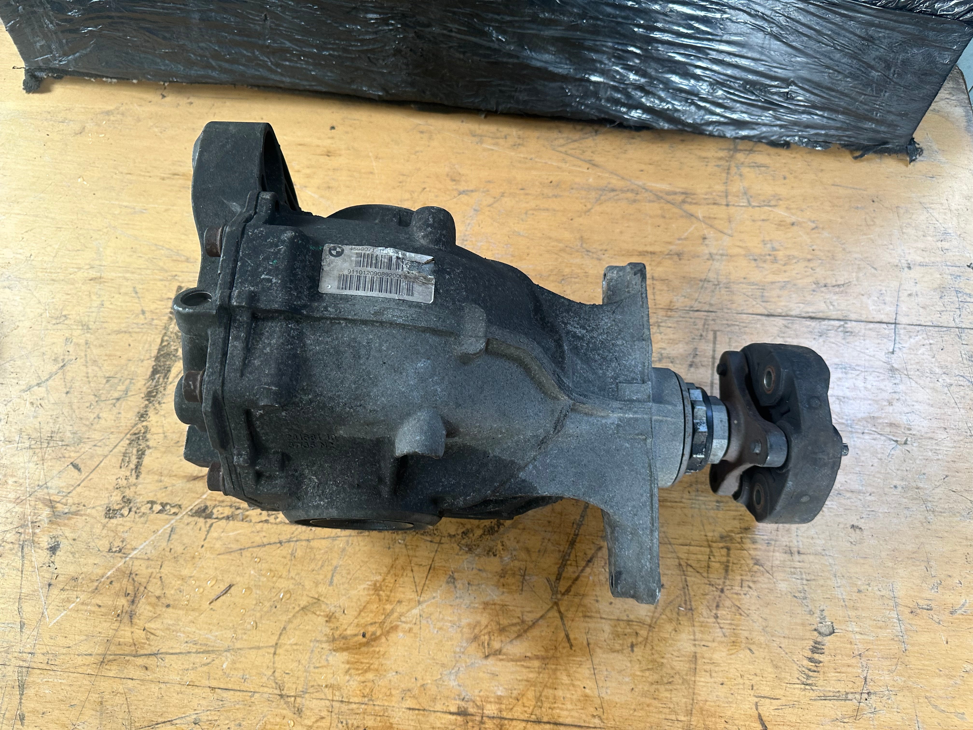 BMW 5 Series F10 F11 Manual Transmission Differential 3.38 (4598071) (4598071-01)