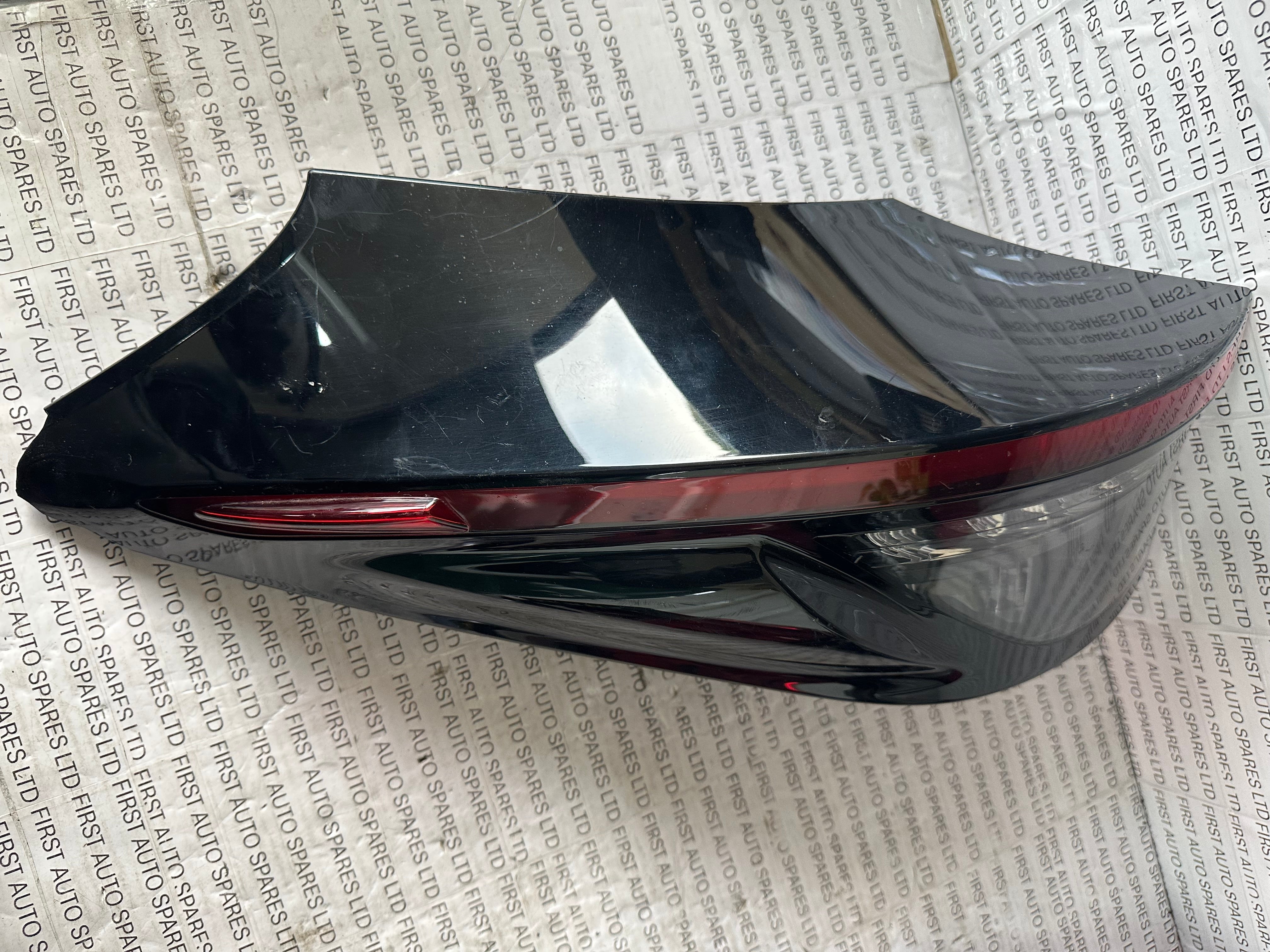 TOYOTA Yaris 2023 Outer Left Rear Tail Light (81560-0DE20)
