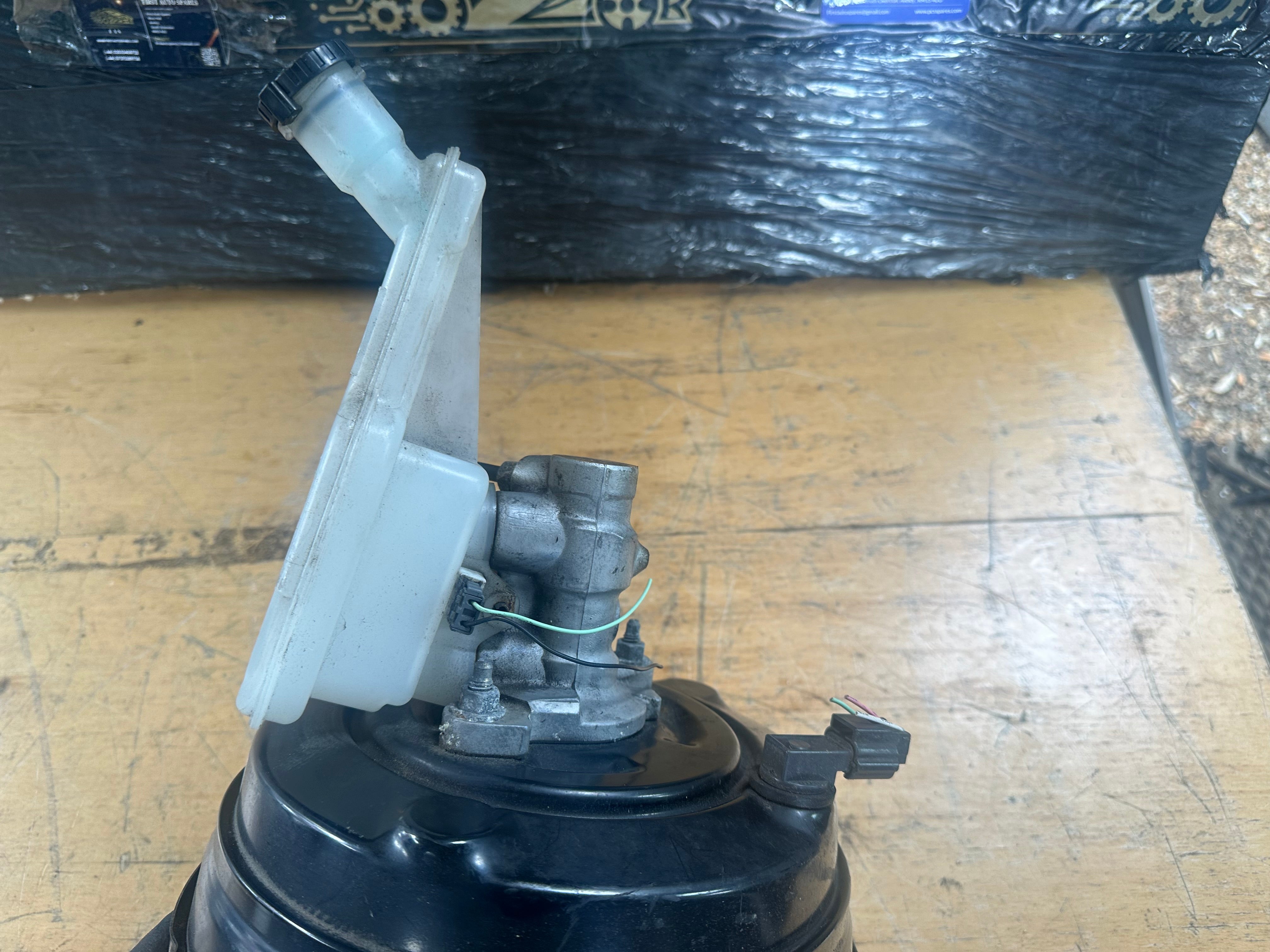 Nissan Note 2016 MK2 1.2 Petrol Brake Servo & Master Cylinder (3VS0A)