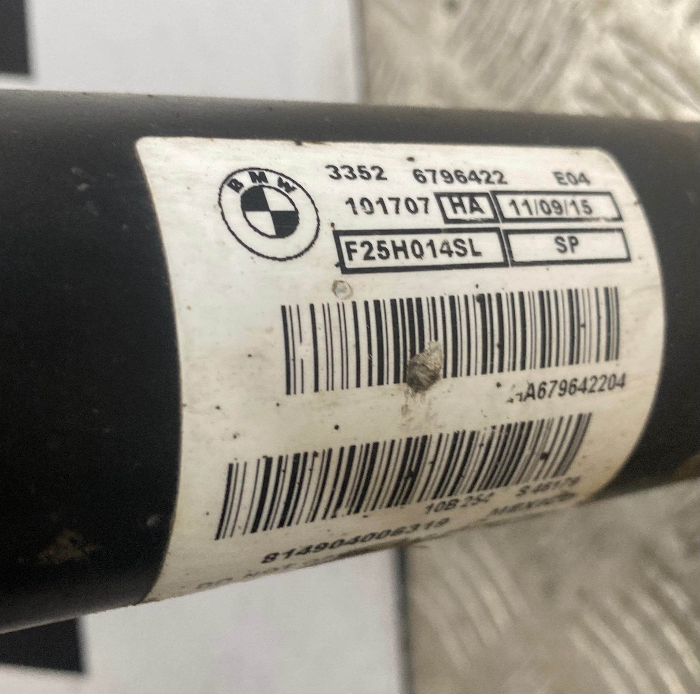 BMW X4 F26 Rear Left & Right Spring Strut Shock Absorber Set 2014–2018