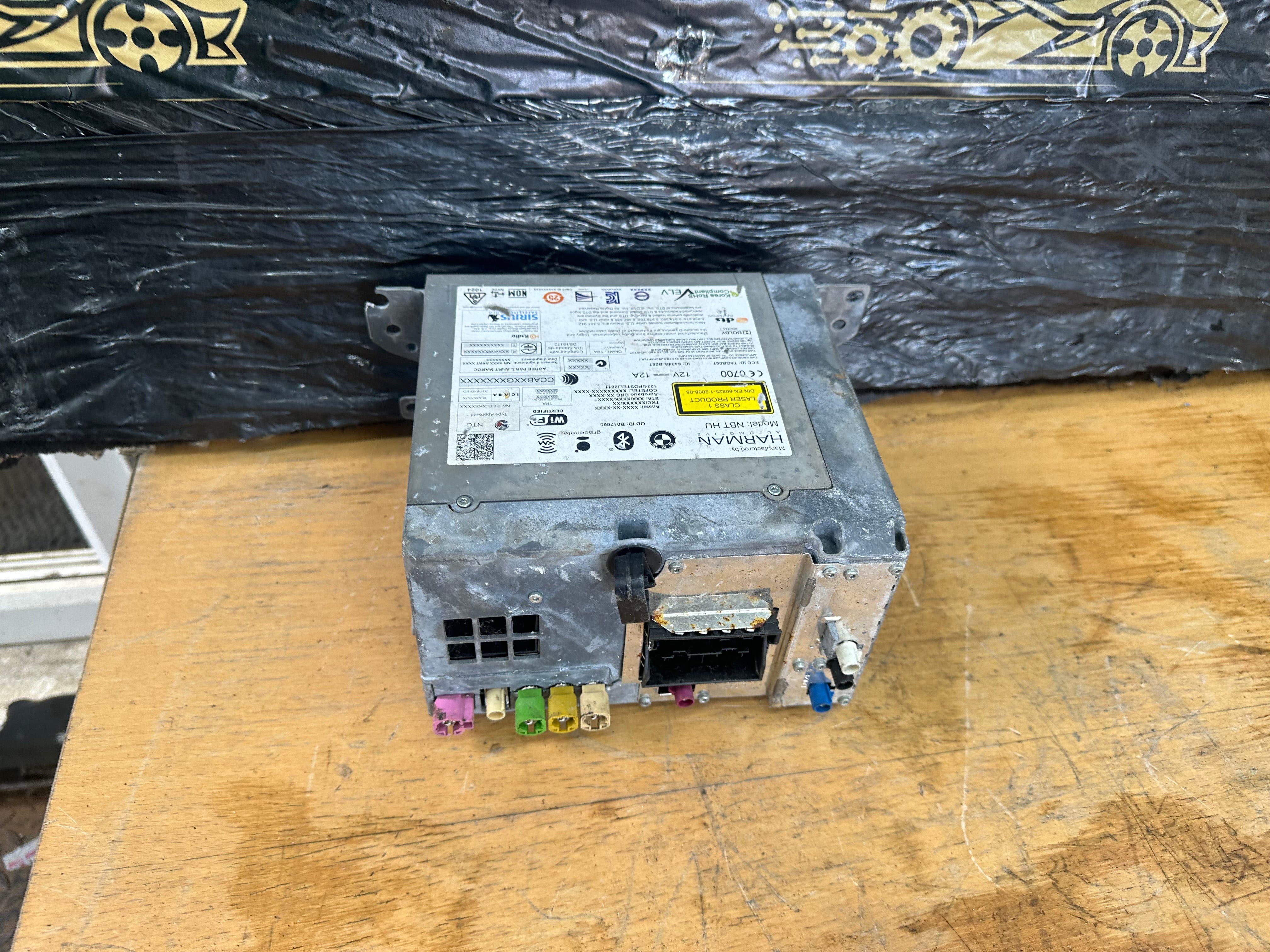 BMW 5 Series 2009-2015 Stereo Radio CD Head Unit (9311035) (931103501)