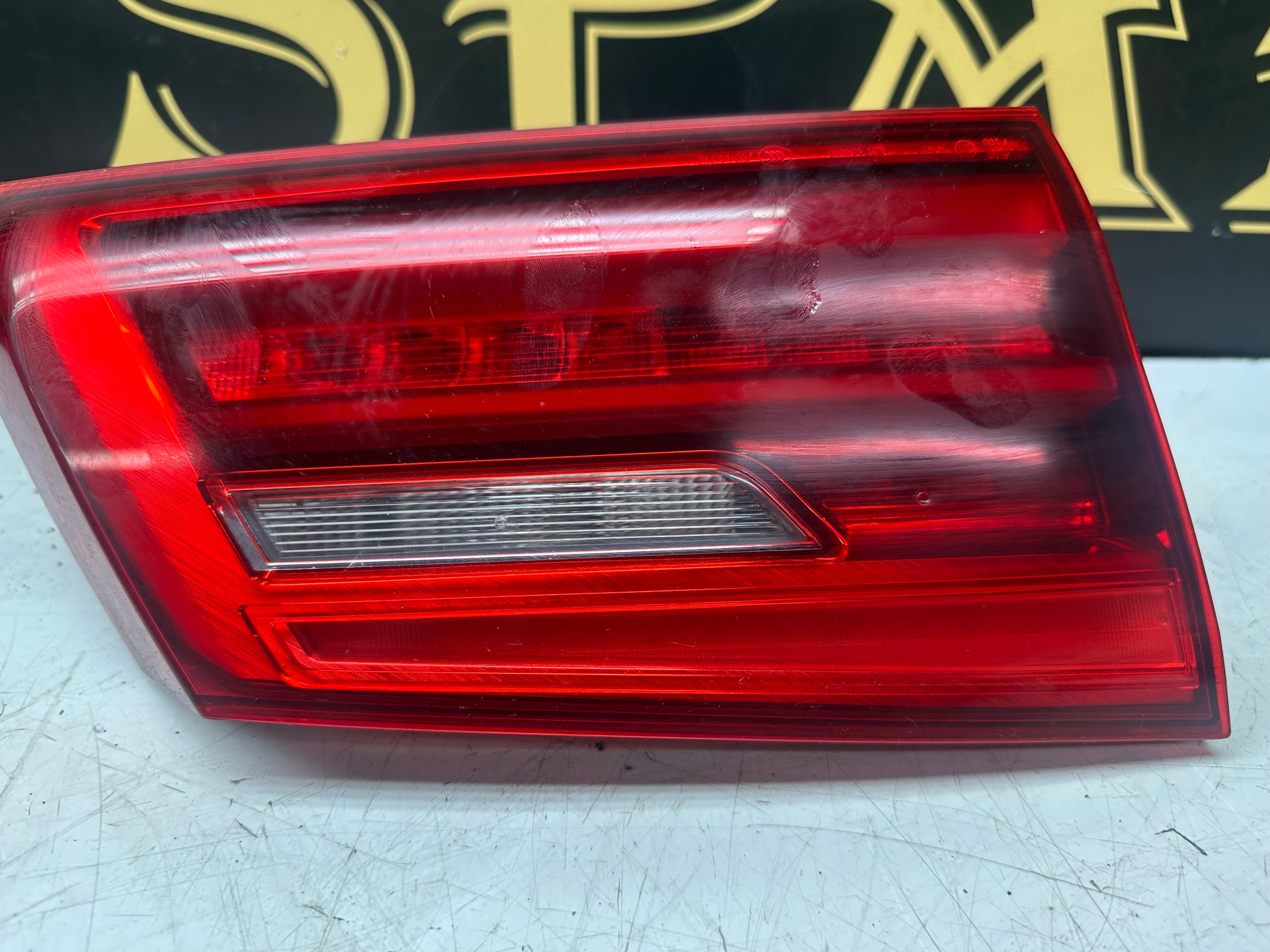 BMW 5 Series G30 Inner Rear Right Passenger Light – 2017–2019