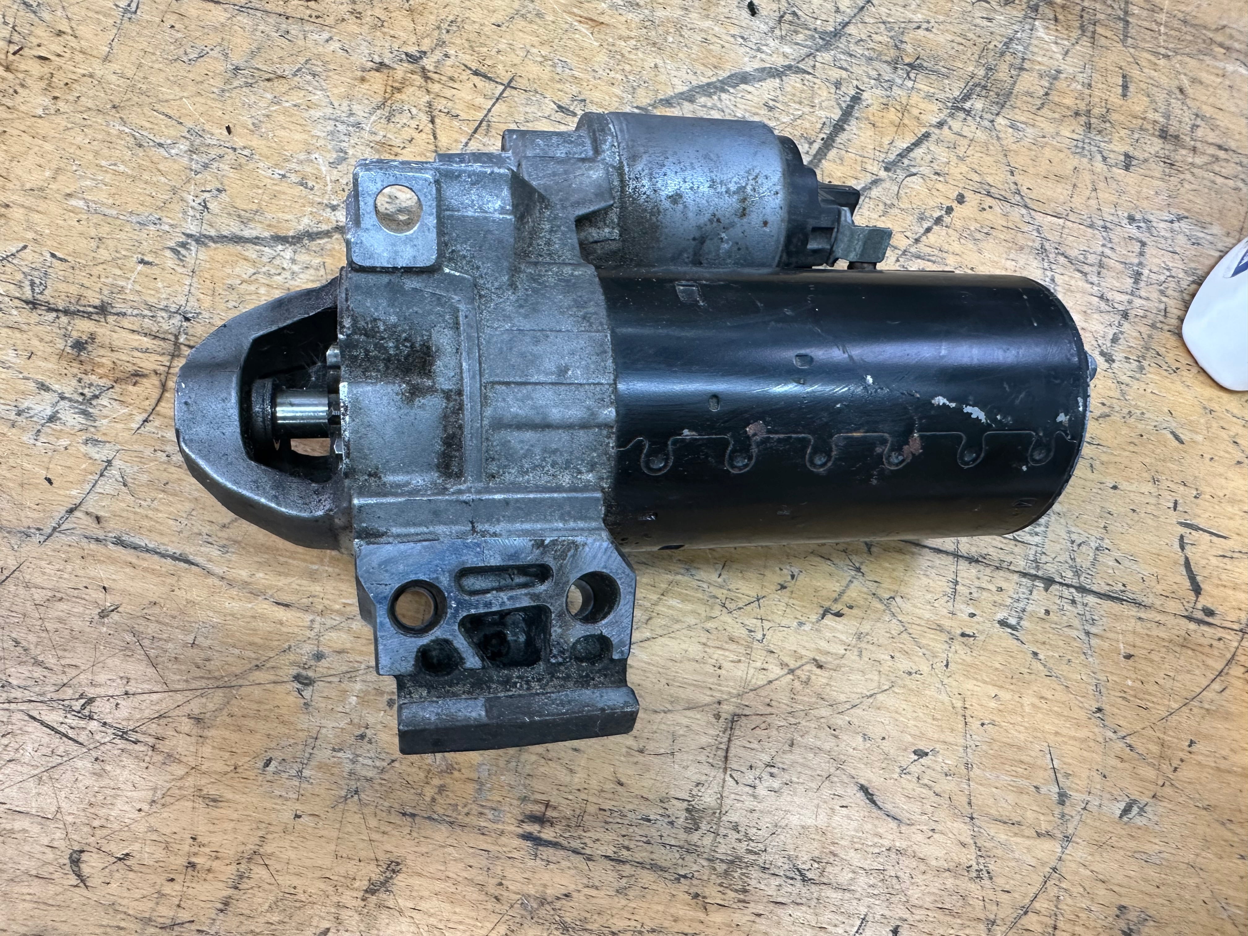 BMW 1, 3,5, 6, 7 Series 2011-2019 Engine Starter Motor (8574102-06)
