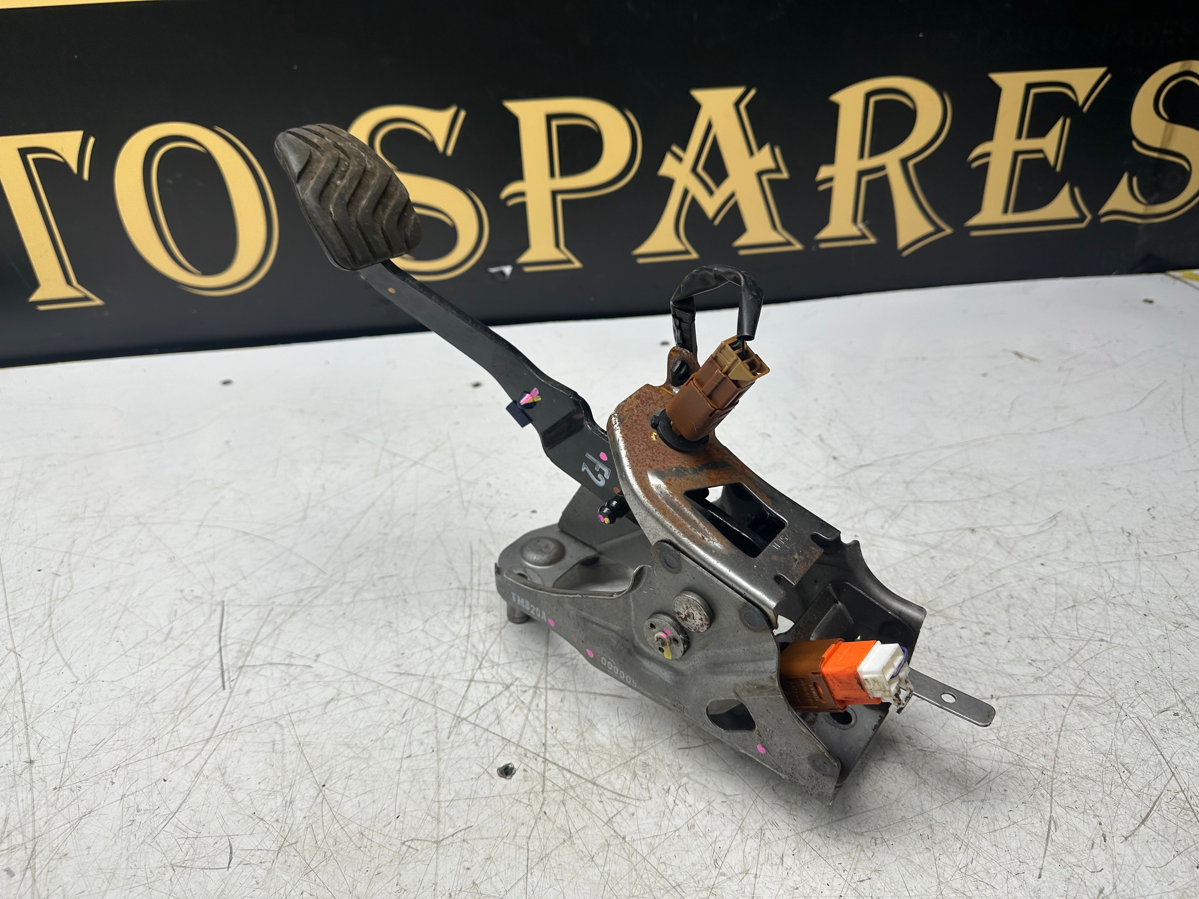 Nissan Micra 2016–2023 Clutch Pedal Assembly Mechanism