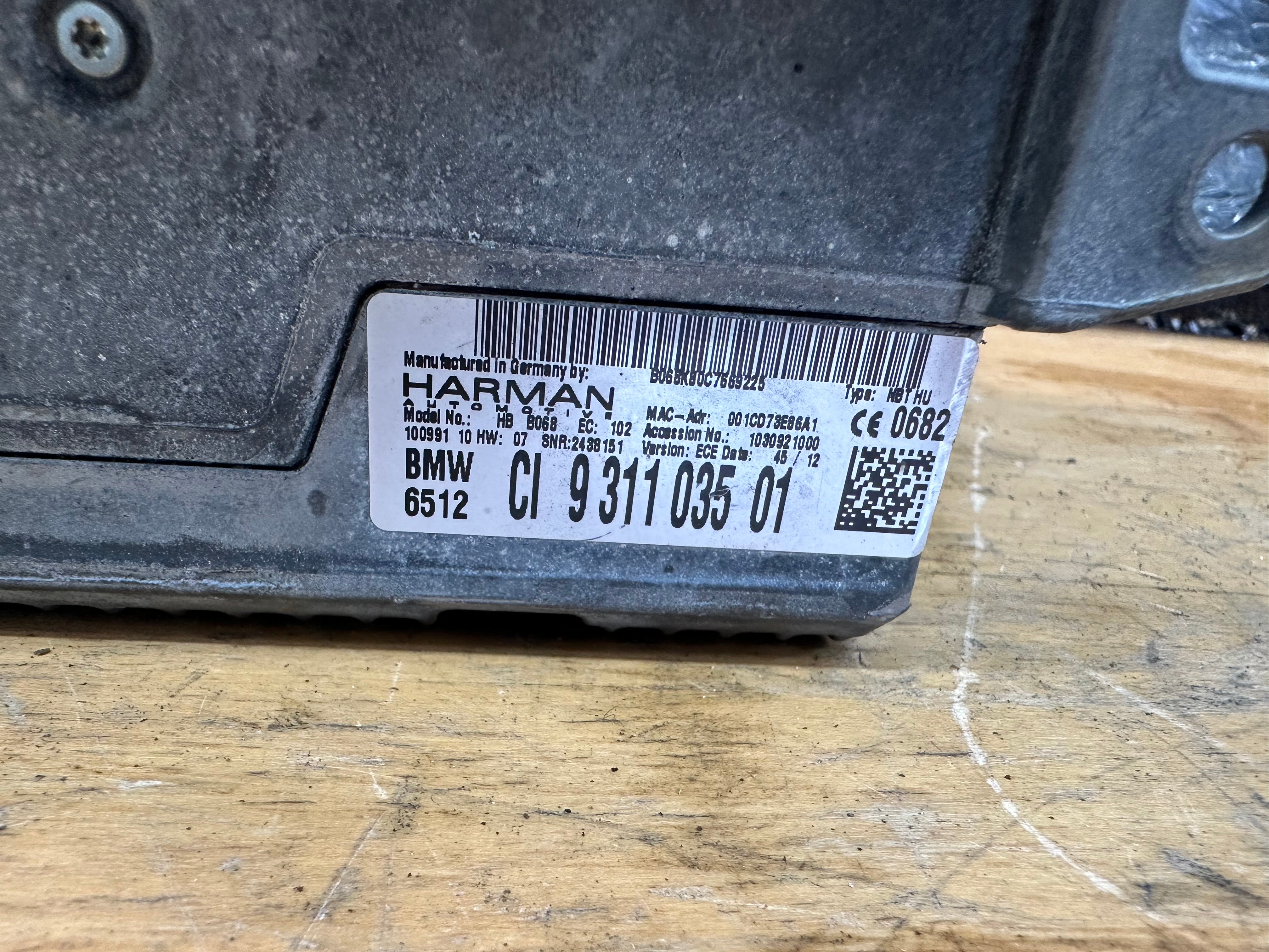 BMW 5 Series 2009-2015 Stereo Radio CD Head Unit (9311035) (931103501)