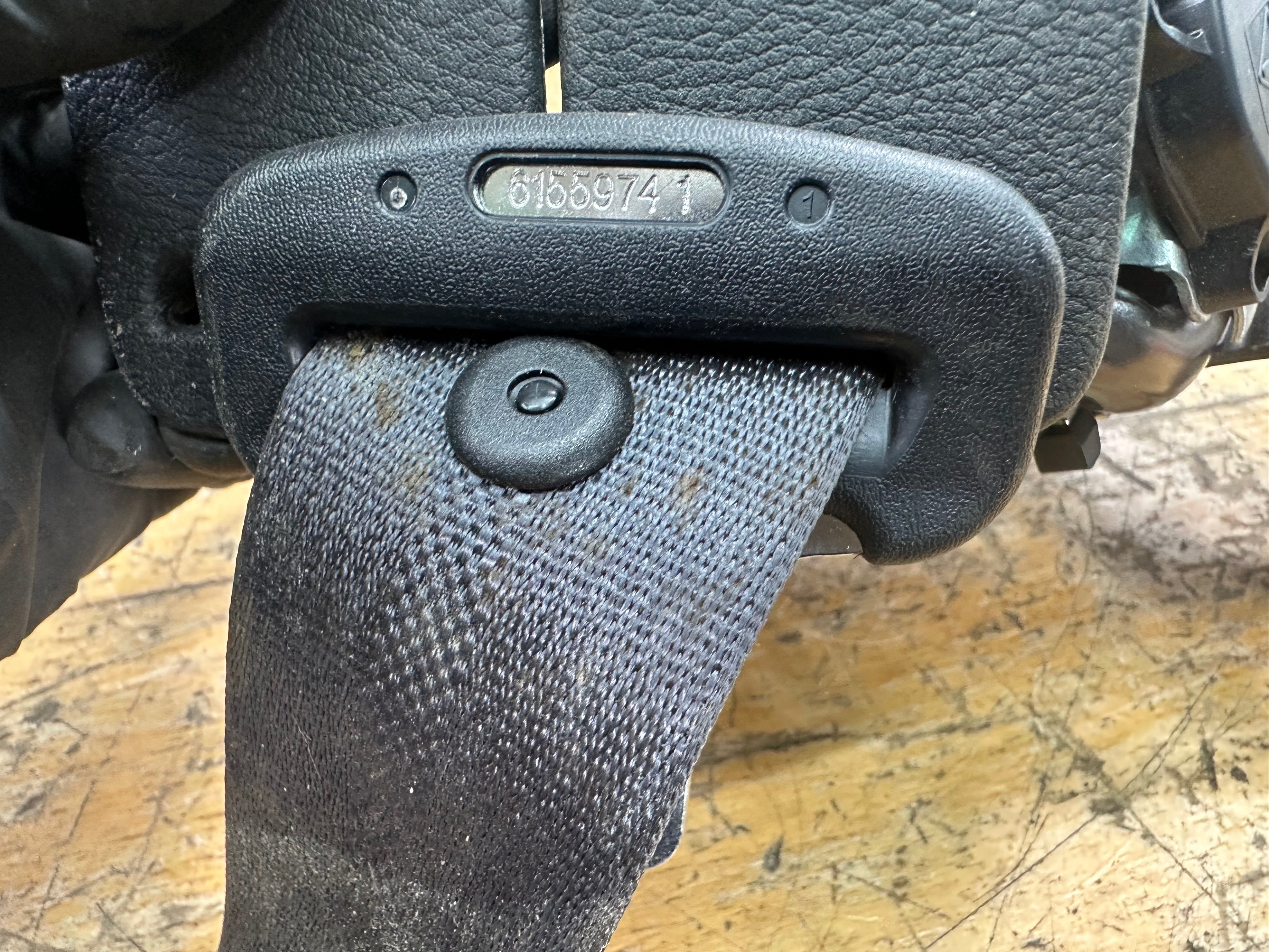Jaguar XE 2015 Left and Right Rear Seat Belt (0589-P1-000277)