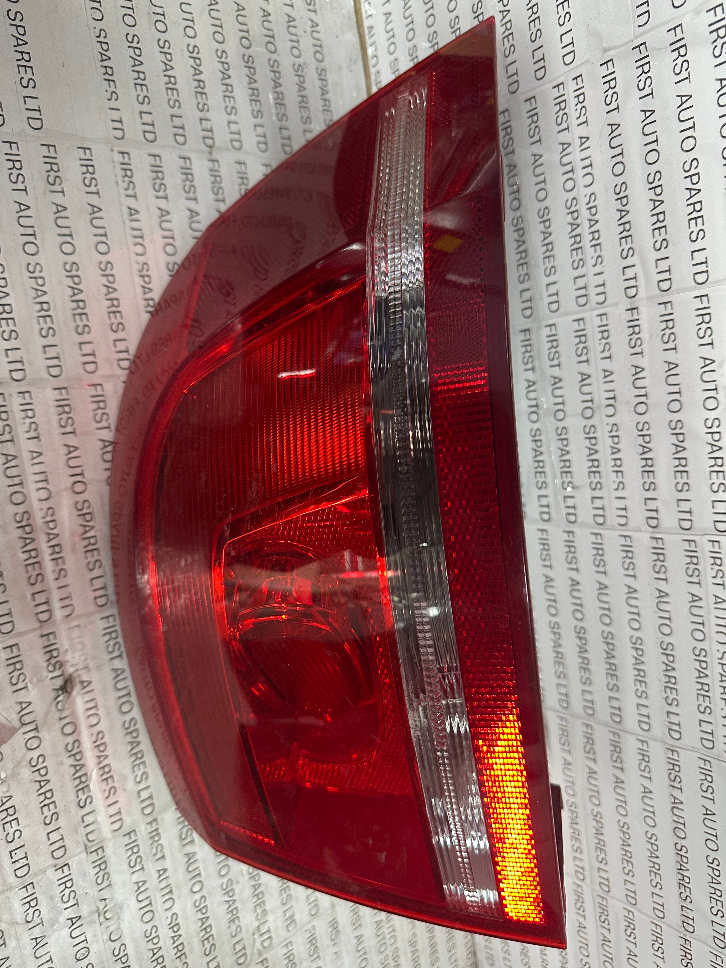 Volkswagen Passat B7 Right Rear Tail Light (3AF945096A)