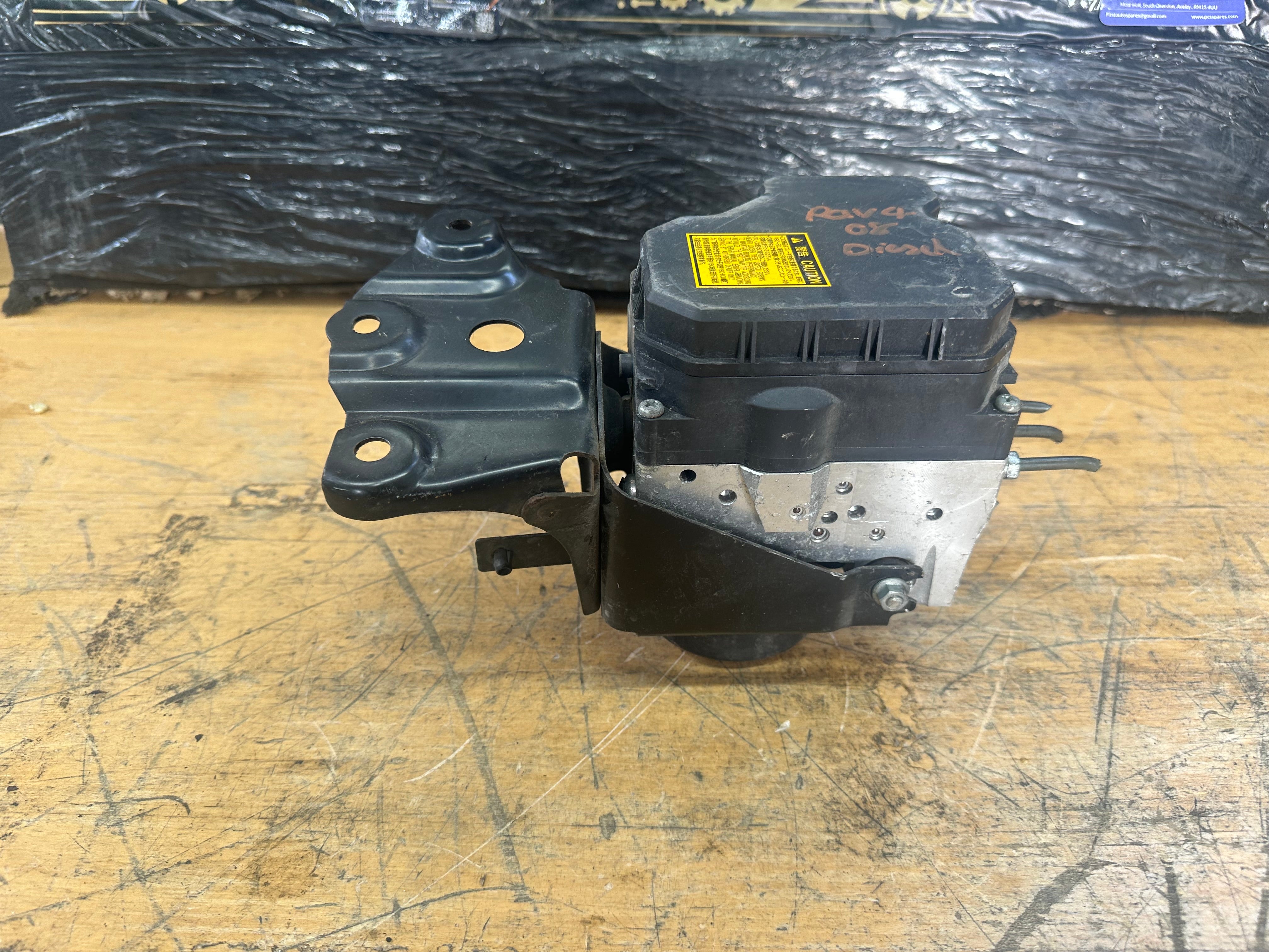 Toyota RAV4 2005-2010 2.2 Diesel Hydraulic ABS Brake Pump (44540-42100)