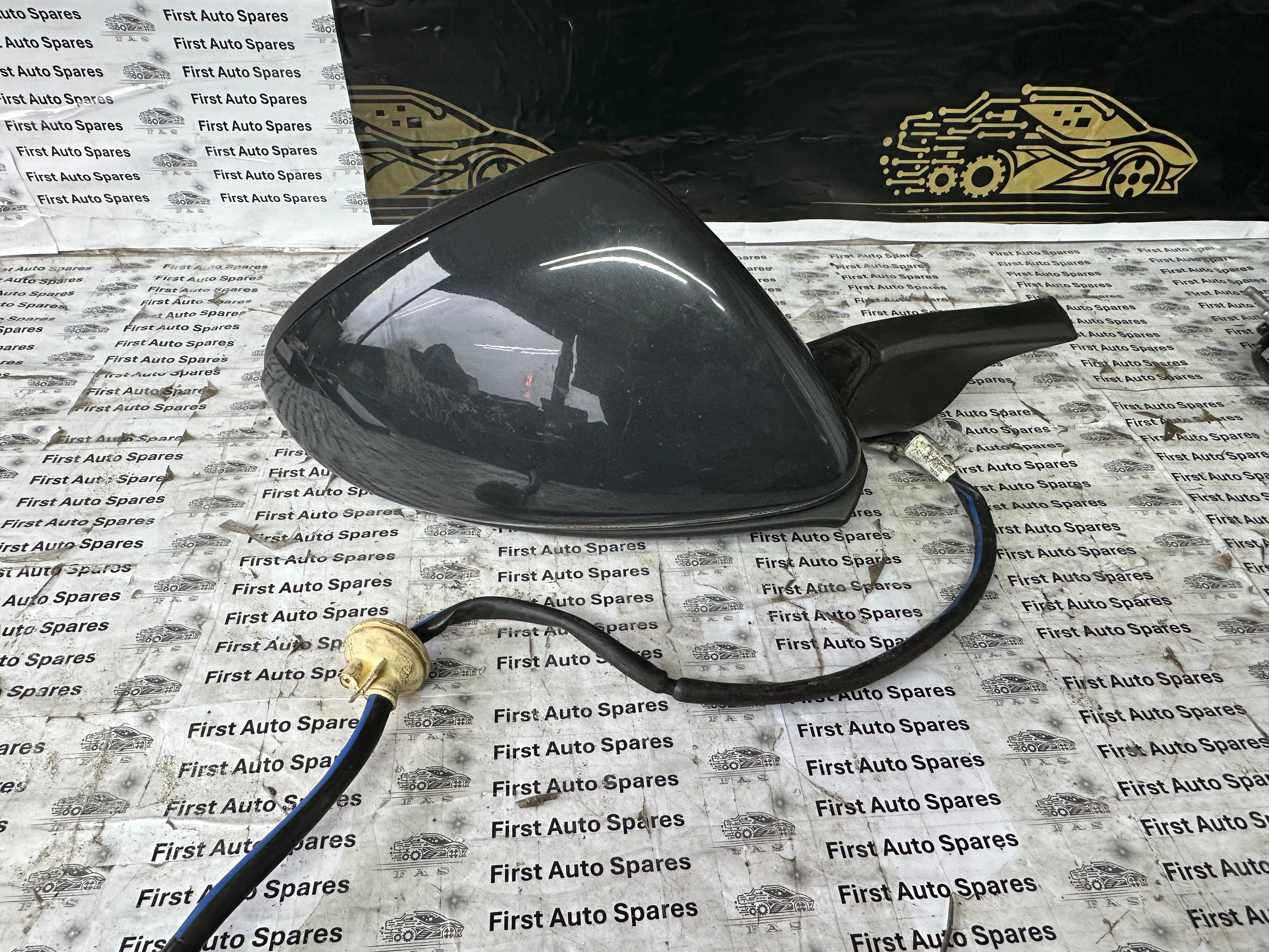 Volkswagen Golf MK7.5 2013–2017 Right Driver’s O/S Wing Mirror