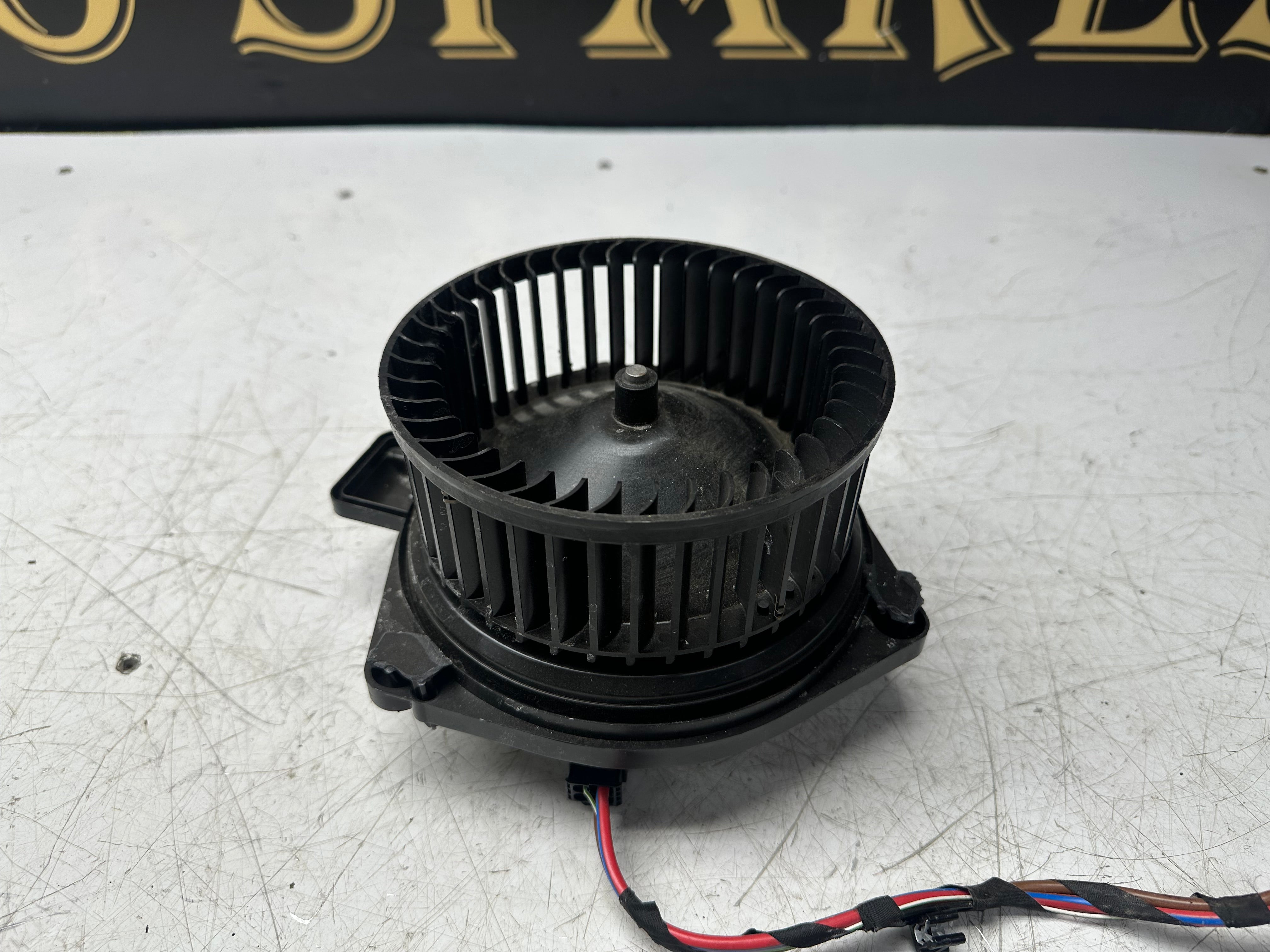 BMW 3 Series Heater Blower Fan Motor (DRF10238002)(DRF-10238-002)