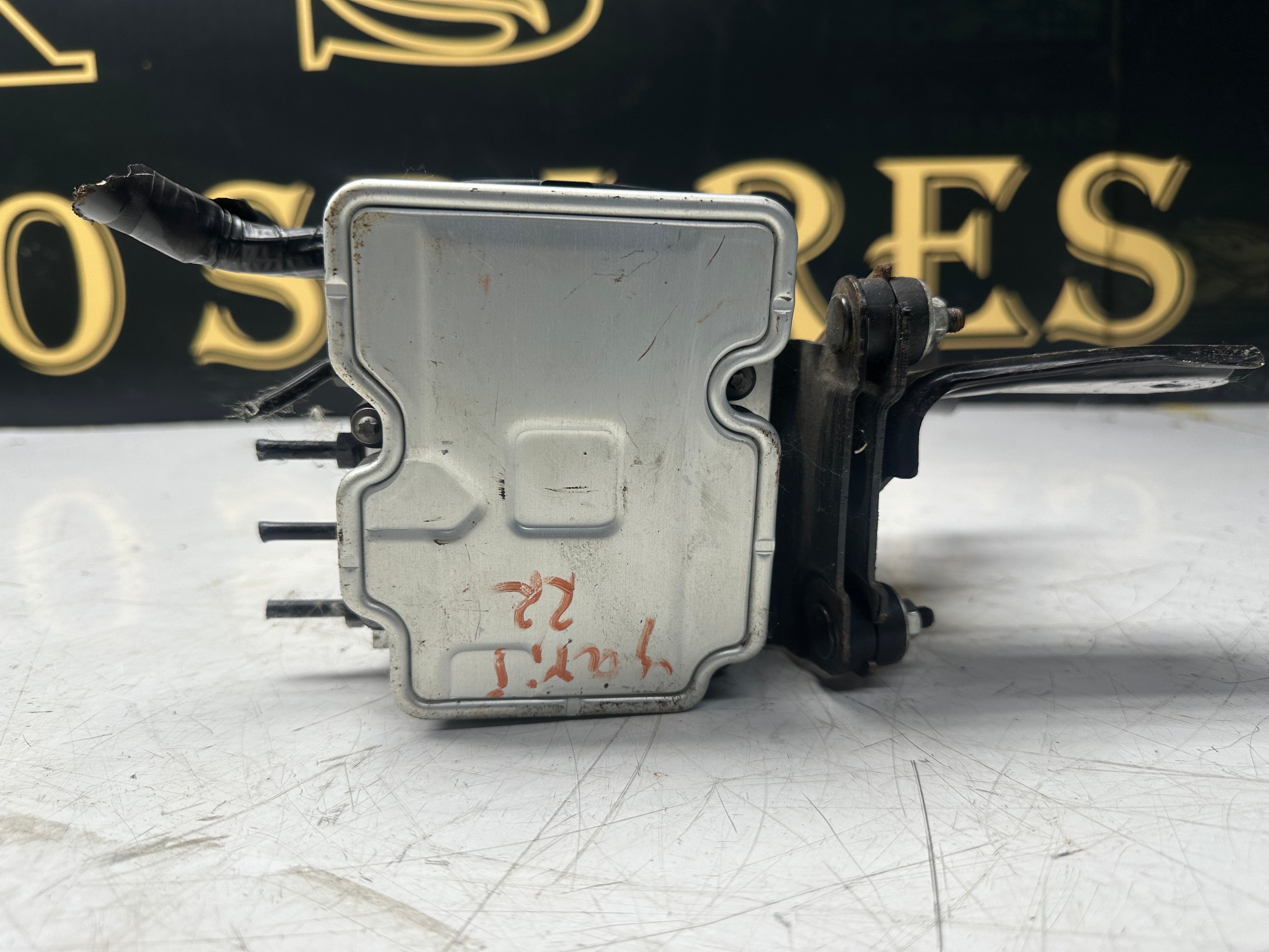 Toyota Yaris 2020-Onwards ABS Pump Z4 (44540-K0150)