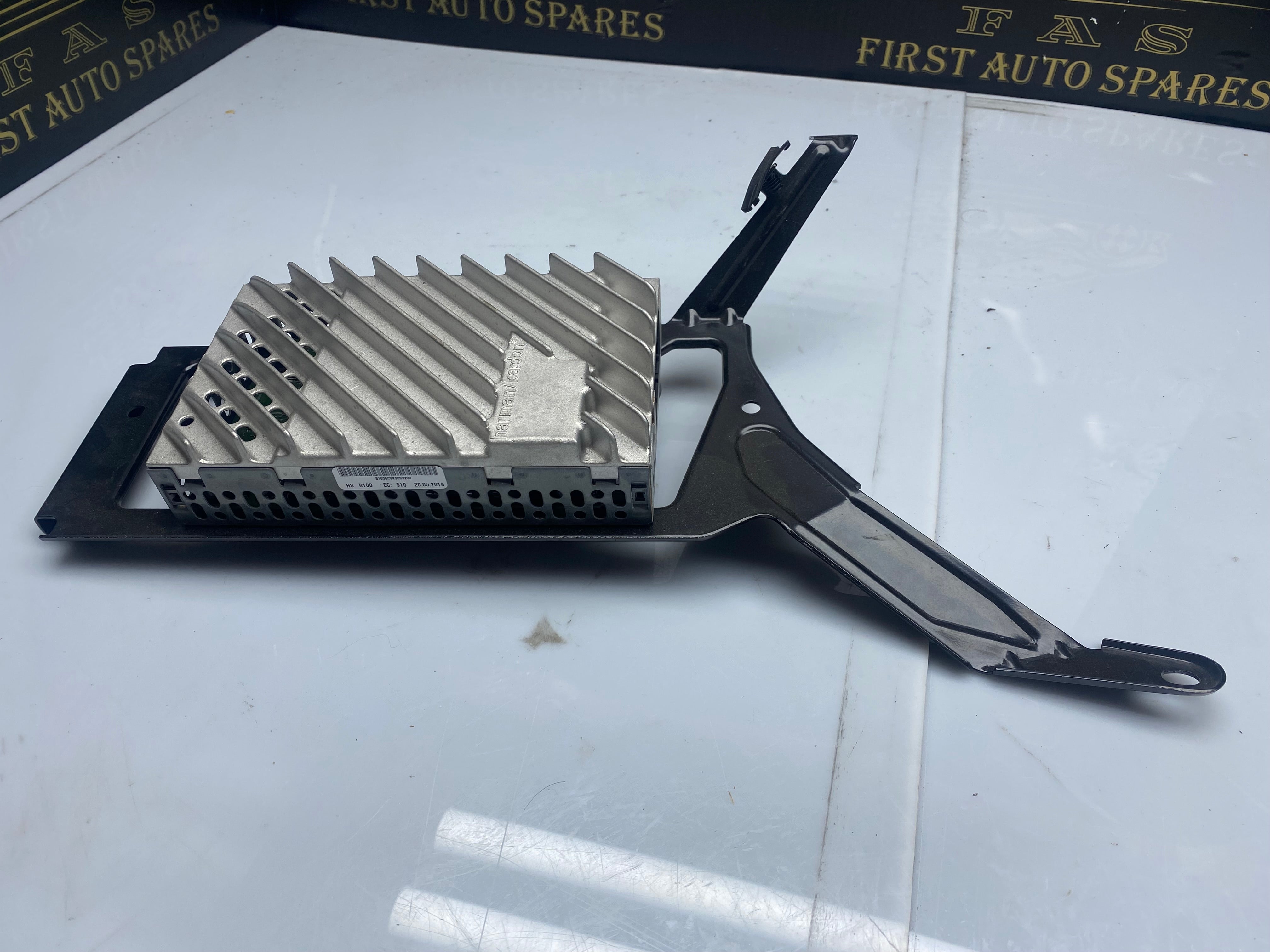 BMW 1 Series F20 Harman Kardon Speaker Amplifier – 2011–2019 (201173-10)