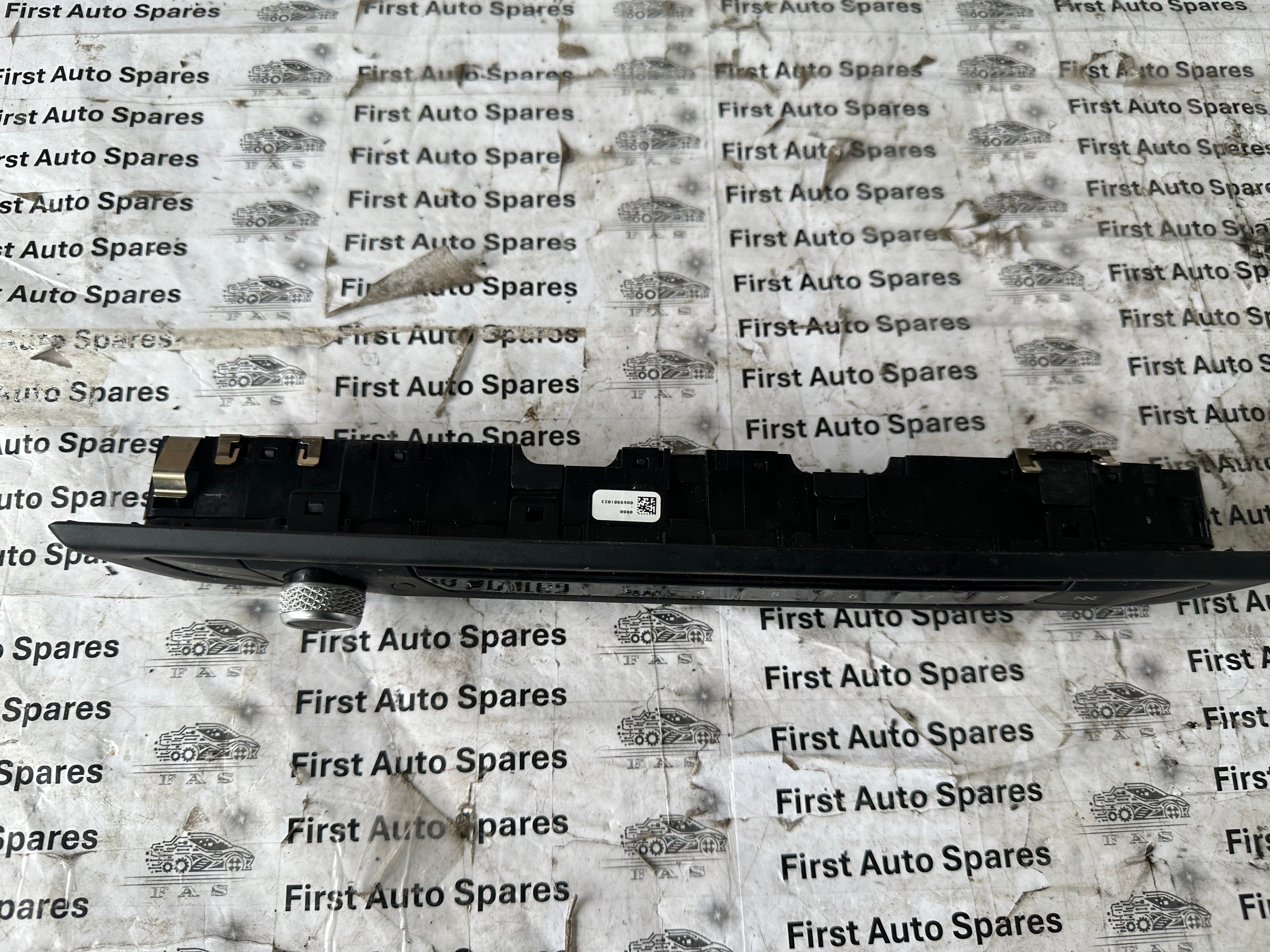 BMW 1 Series F40 & 2 Series F44 Stereo Controls (7949339-05)