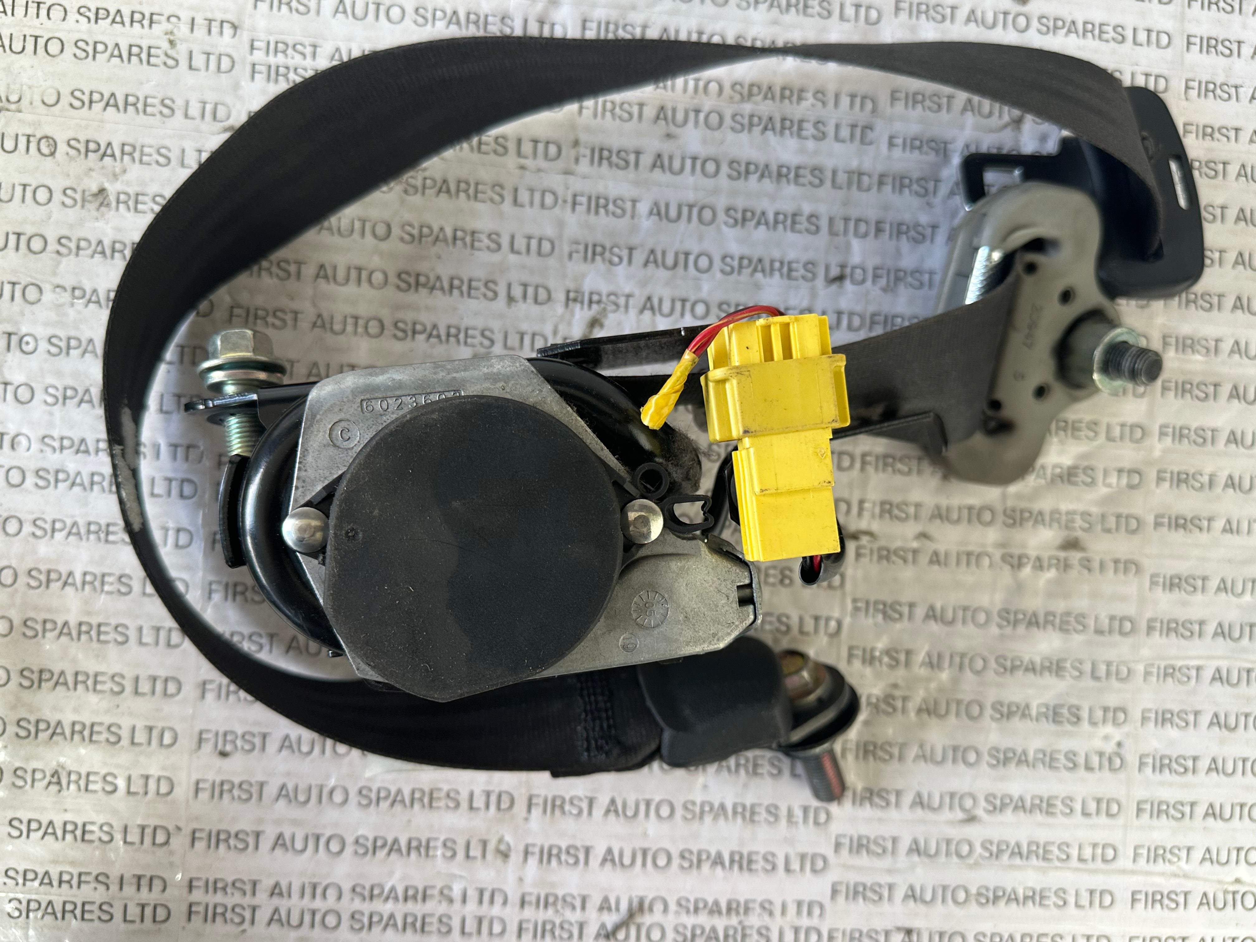 Honda Accord Front Right Seatbelt (NSB098GR06)