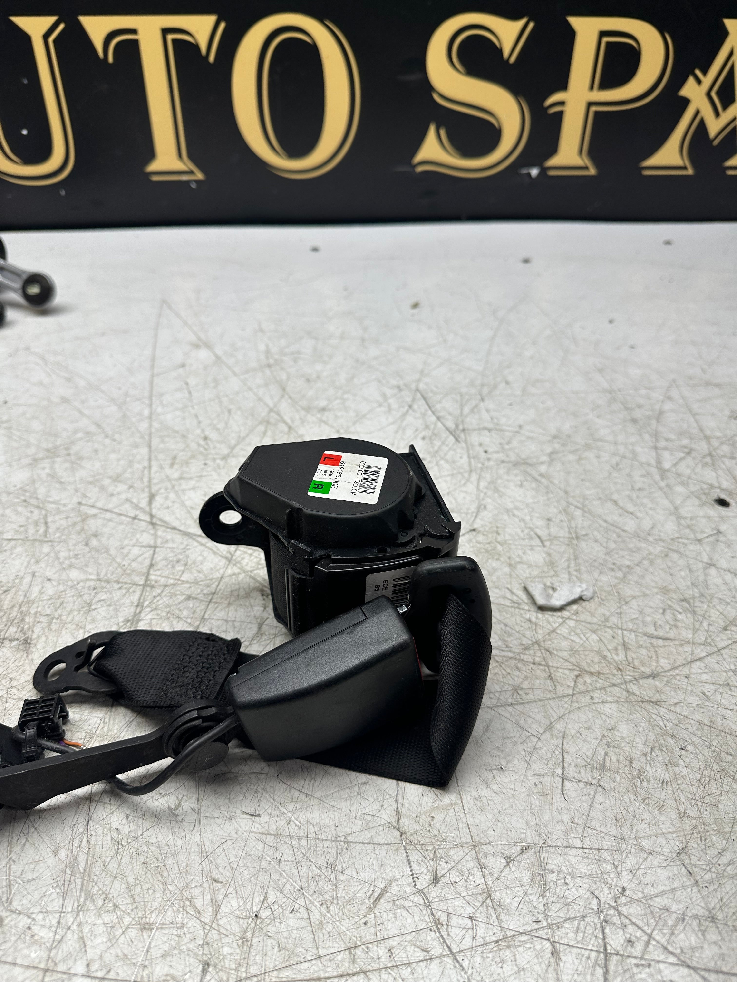 BMW 2 Series F22 Rear Seat Belt Left or Right Side 619185100E – 2013–2021