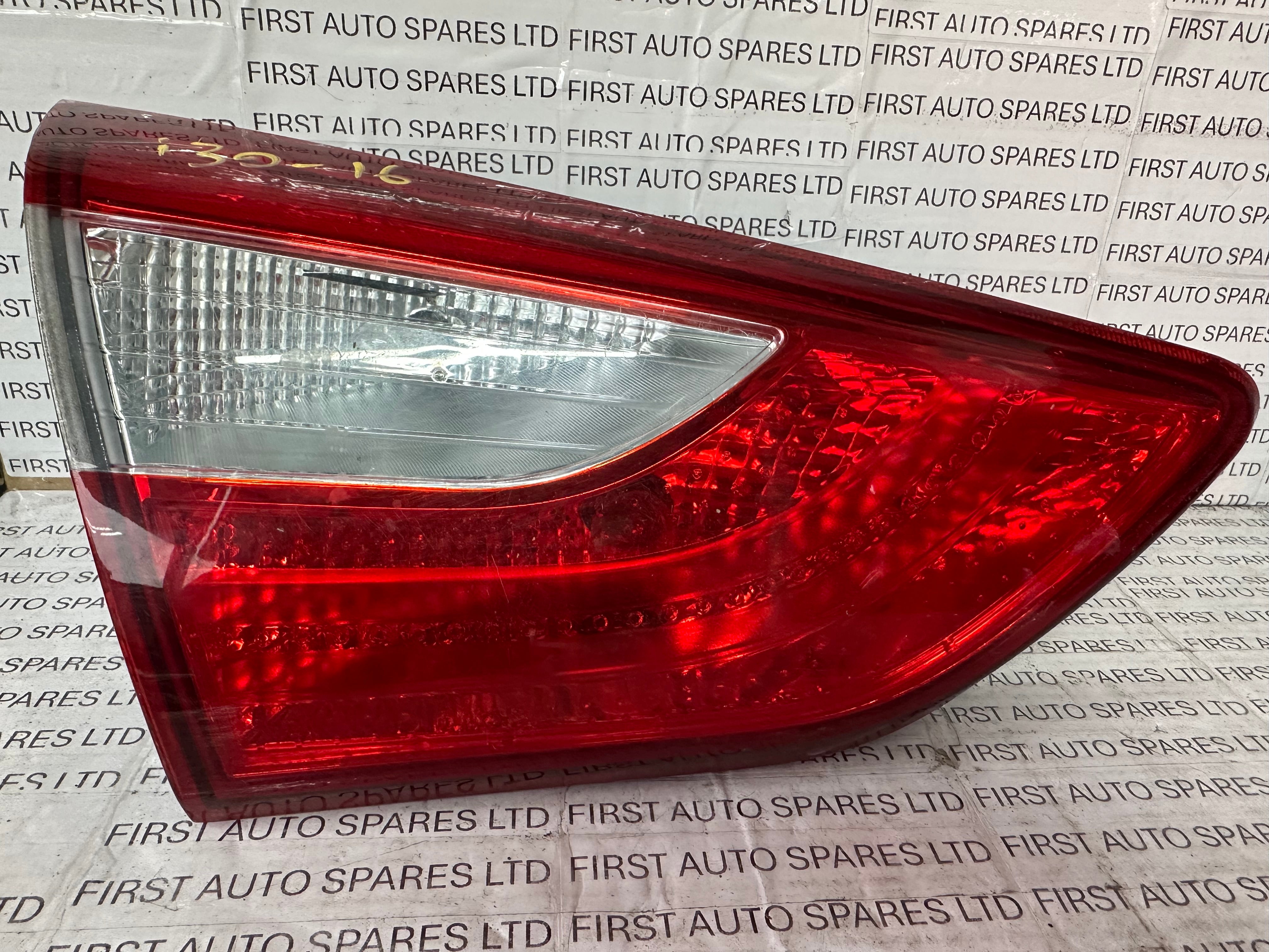 Hyundai i30 GD Left Rear Tail Light (92403-A50)