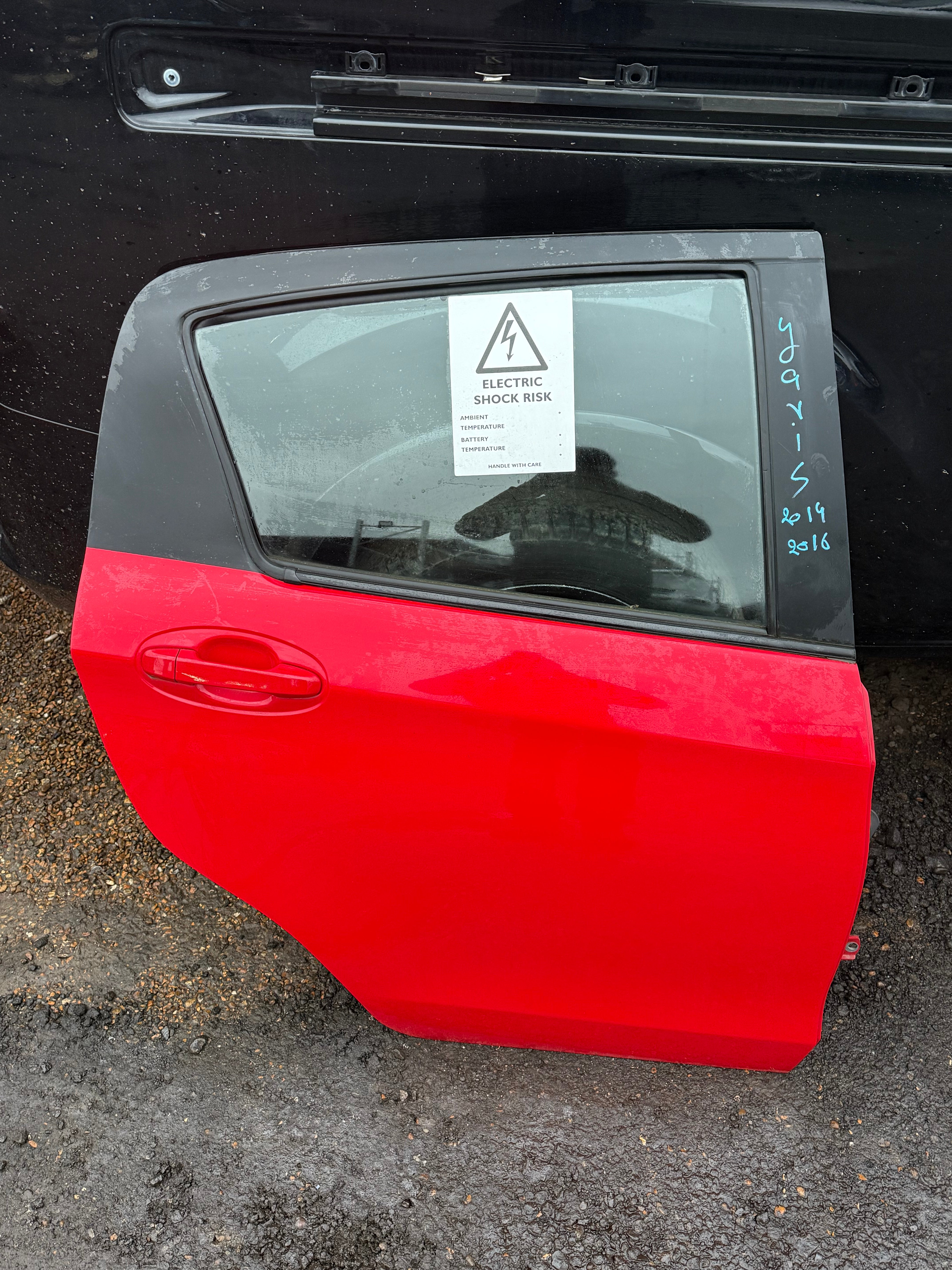 Toyota Yaris 2014-2016 Driver Side Rear Door