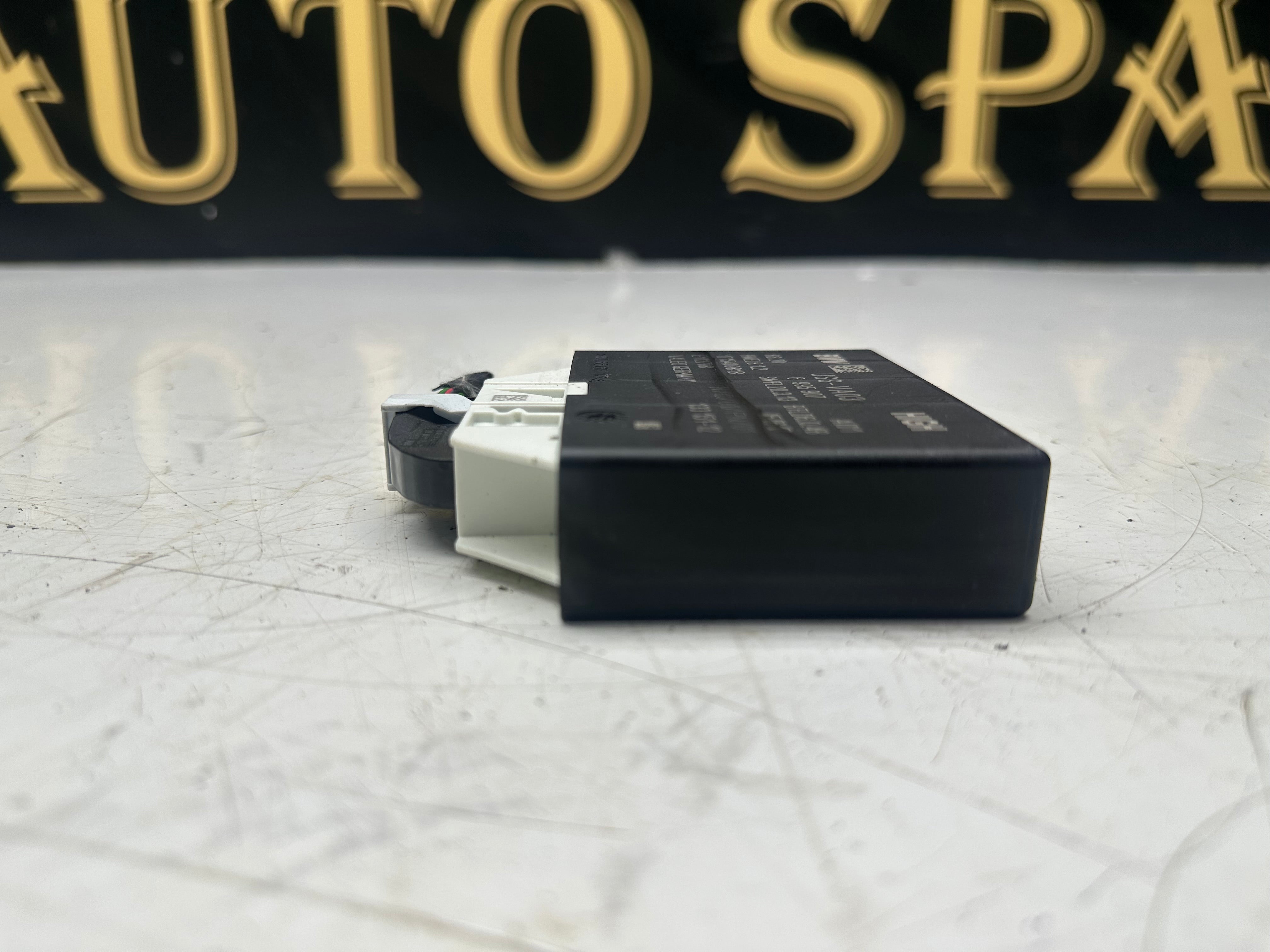 BMW G-Series PDC Parking Sensors Control Module (66.20-6995907) (A8298-D134)