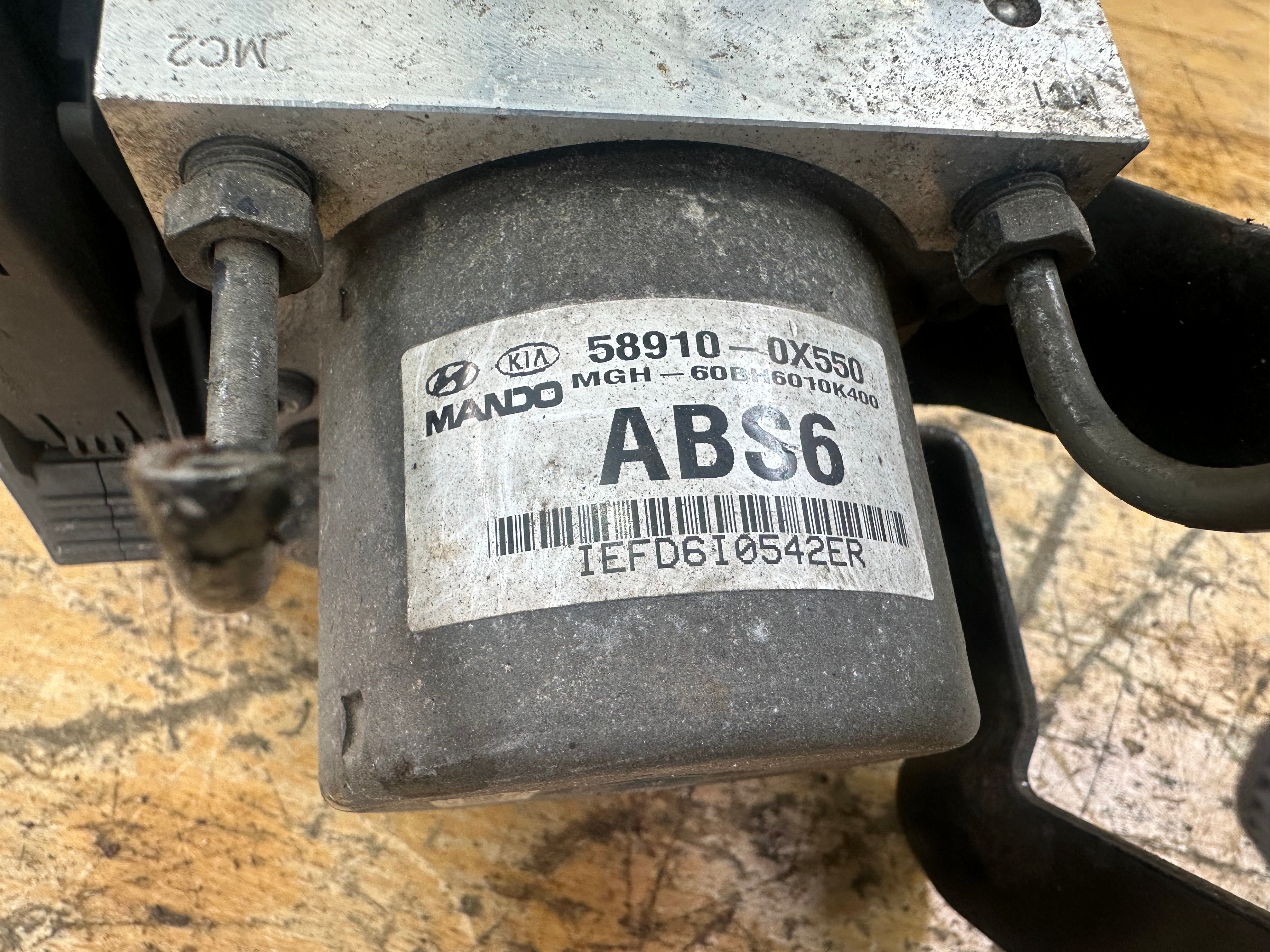 Hyundai i10 2008-2014 MK1 ABS Pump & Control Module (58910-0X550) (BE6000K401)