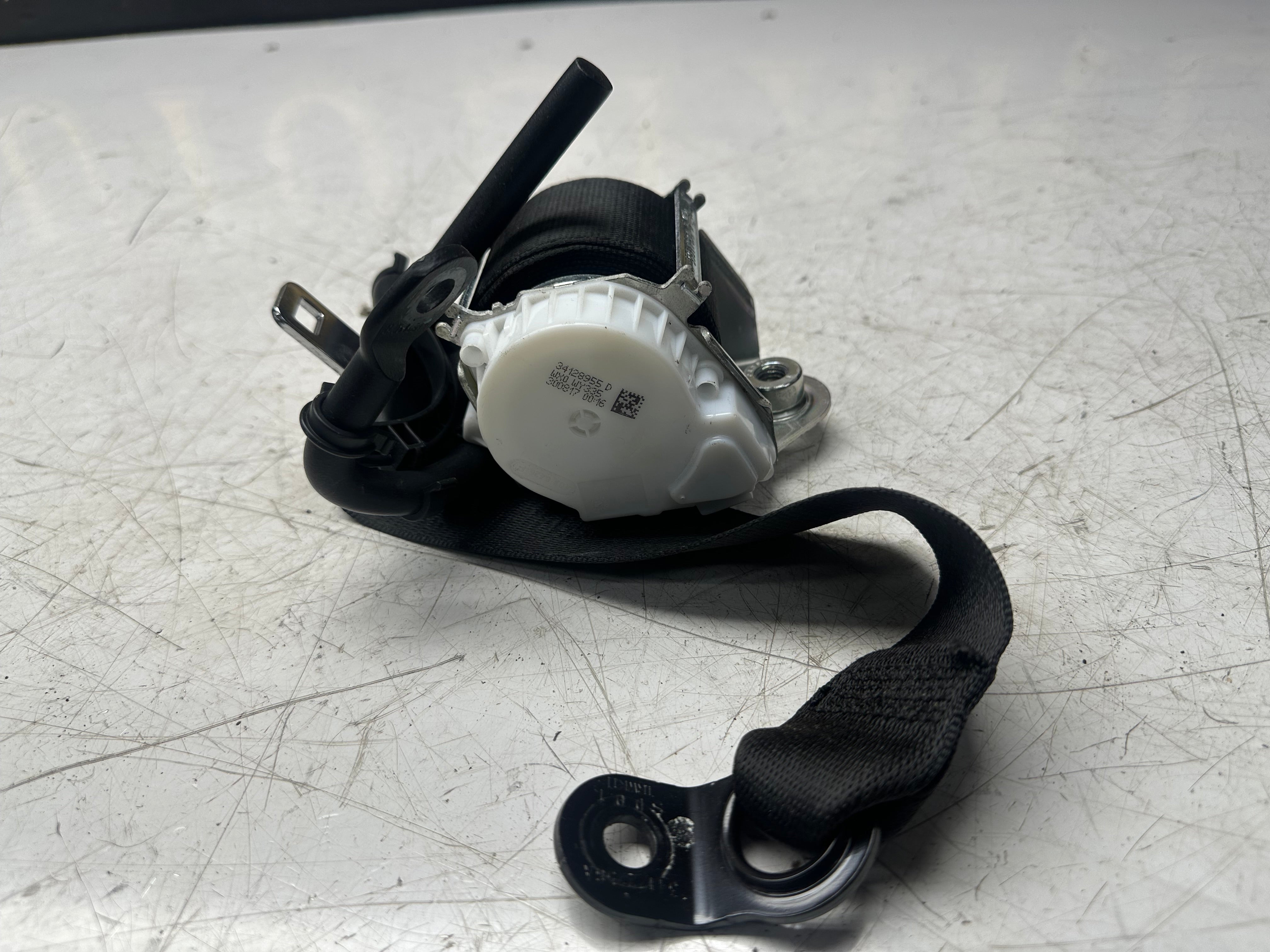 BMW i3 I01 2018-22 LCI Seat Belt Driver Rear Right Side Black (34128955D)