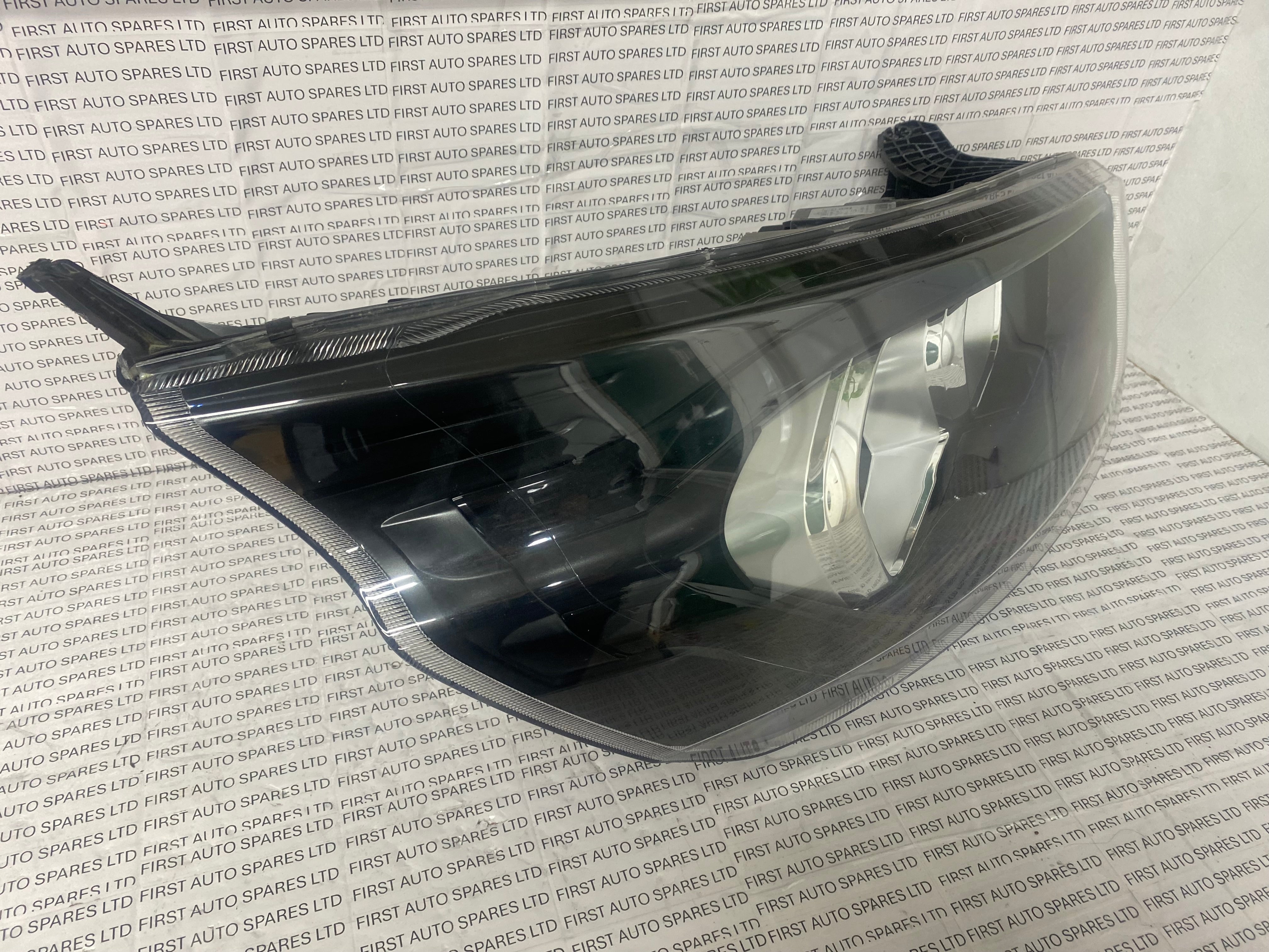 Ford Transit Custom 2021 Right Headlight (01061199900010), (JK21-13W029-AJ)