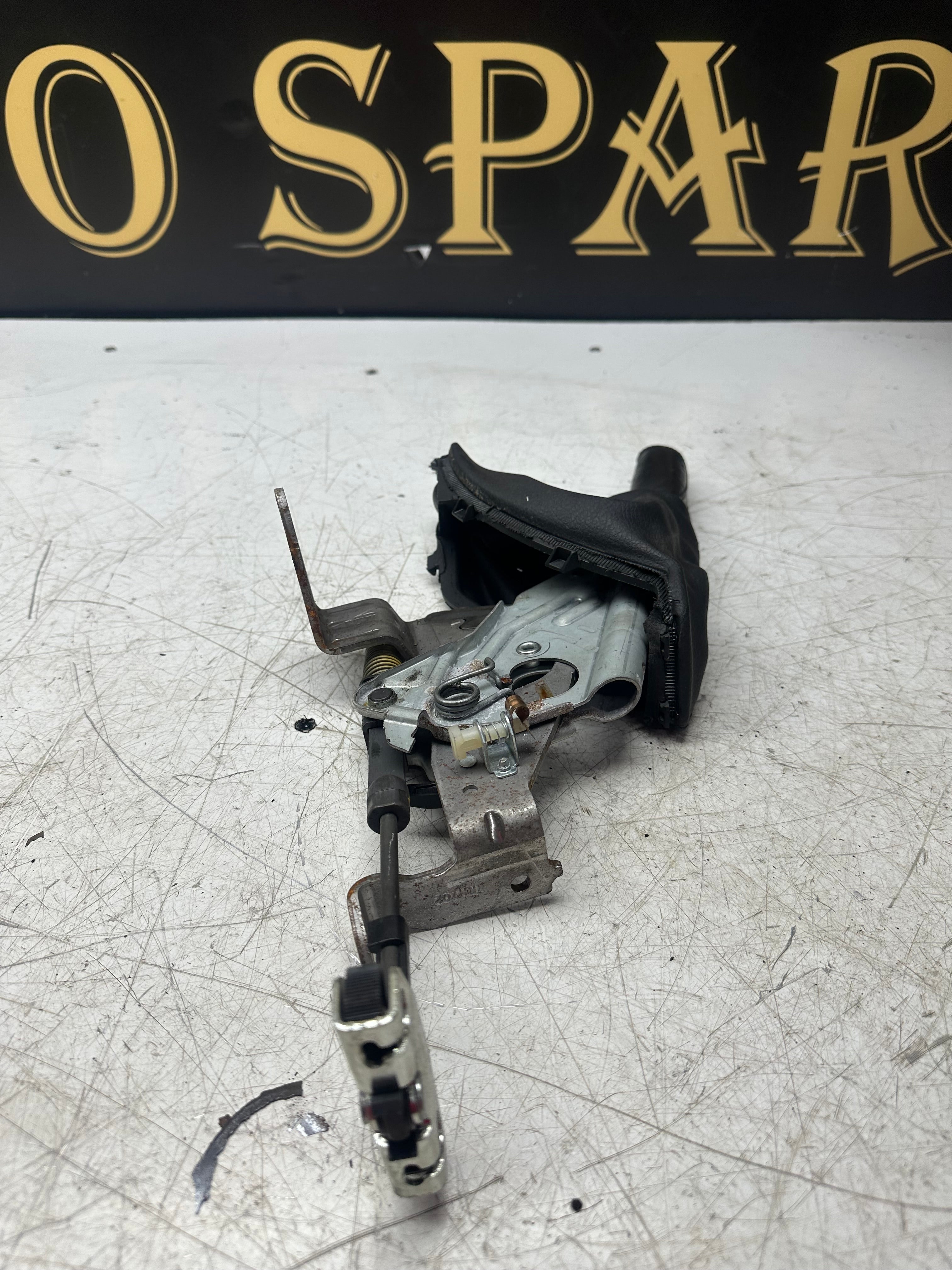 BMW 3 Series F30 Handbrake / Parking Brake Lever Mechanism (2012–2019)(6799102)