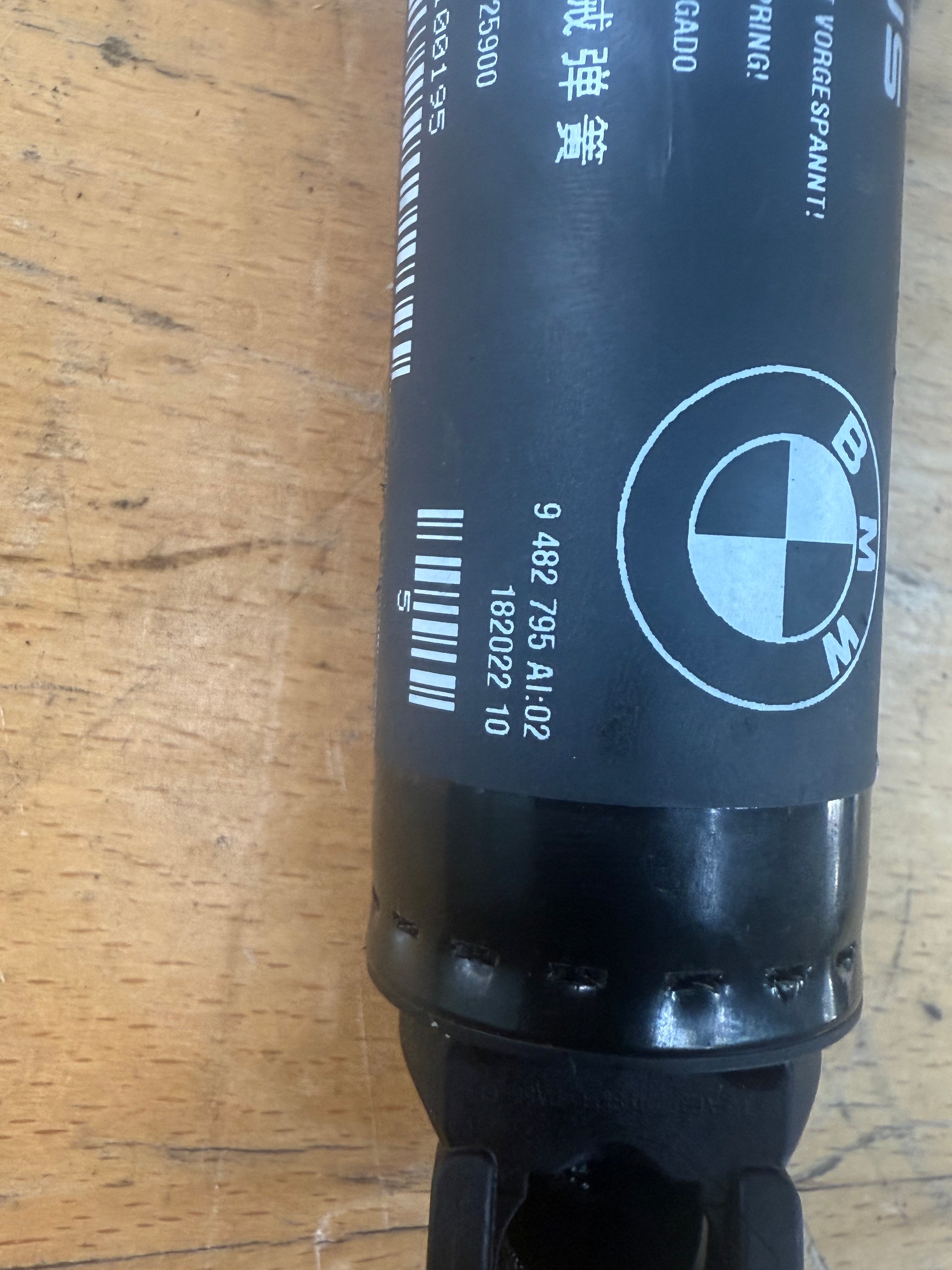 BMW X3 G01 Boot Struts (9482795) (182022-10)