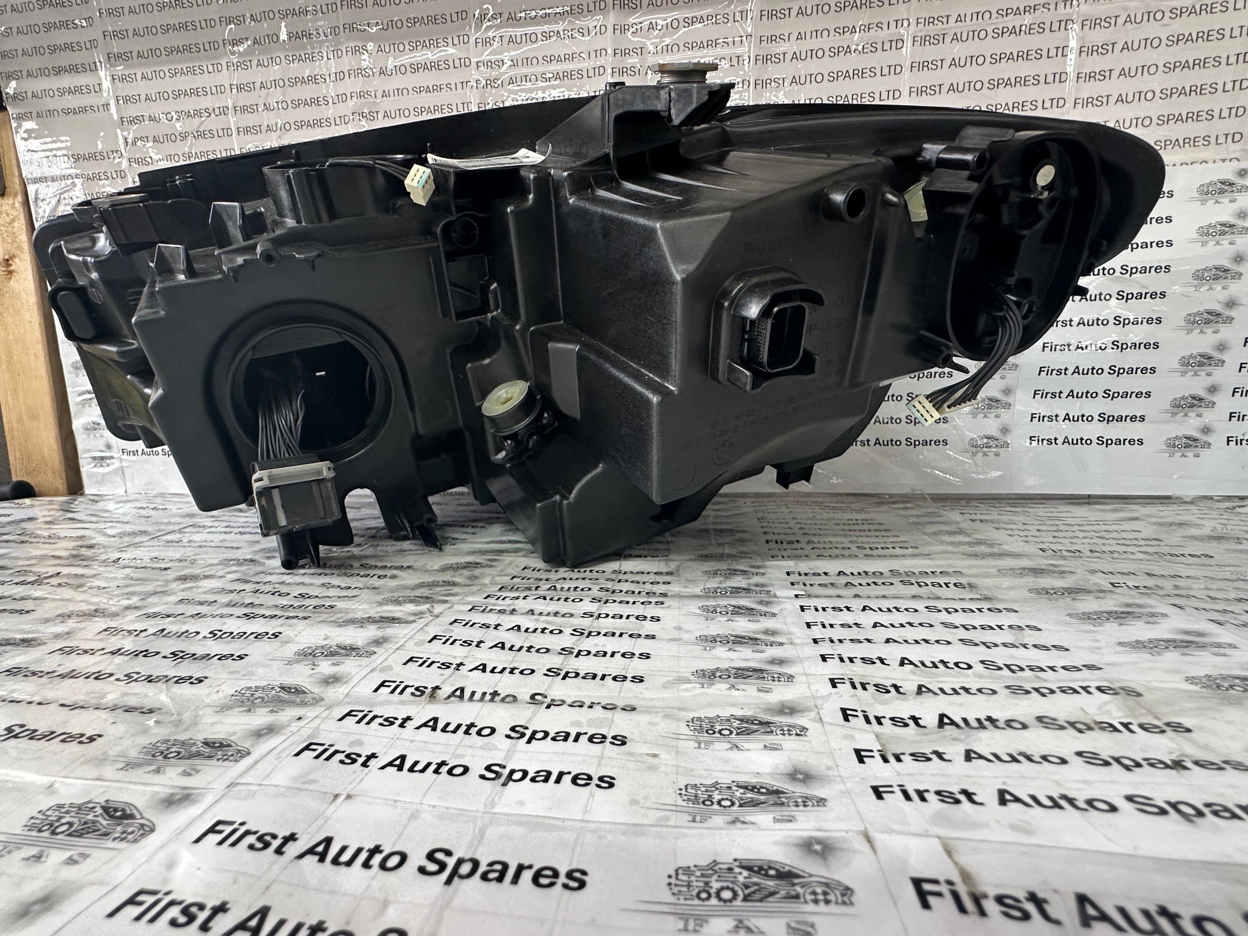 BMW 3 Series G20 G21 Right LED Headlight (9481722-08)