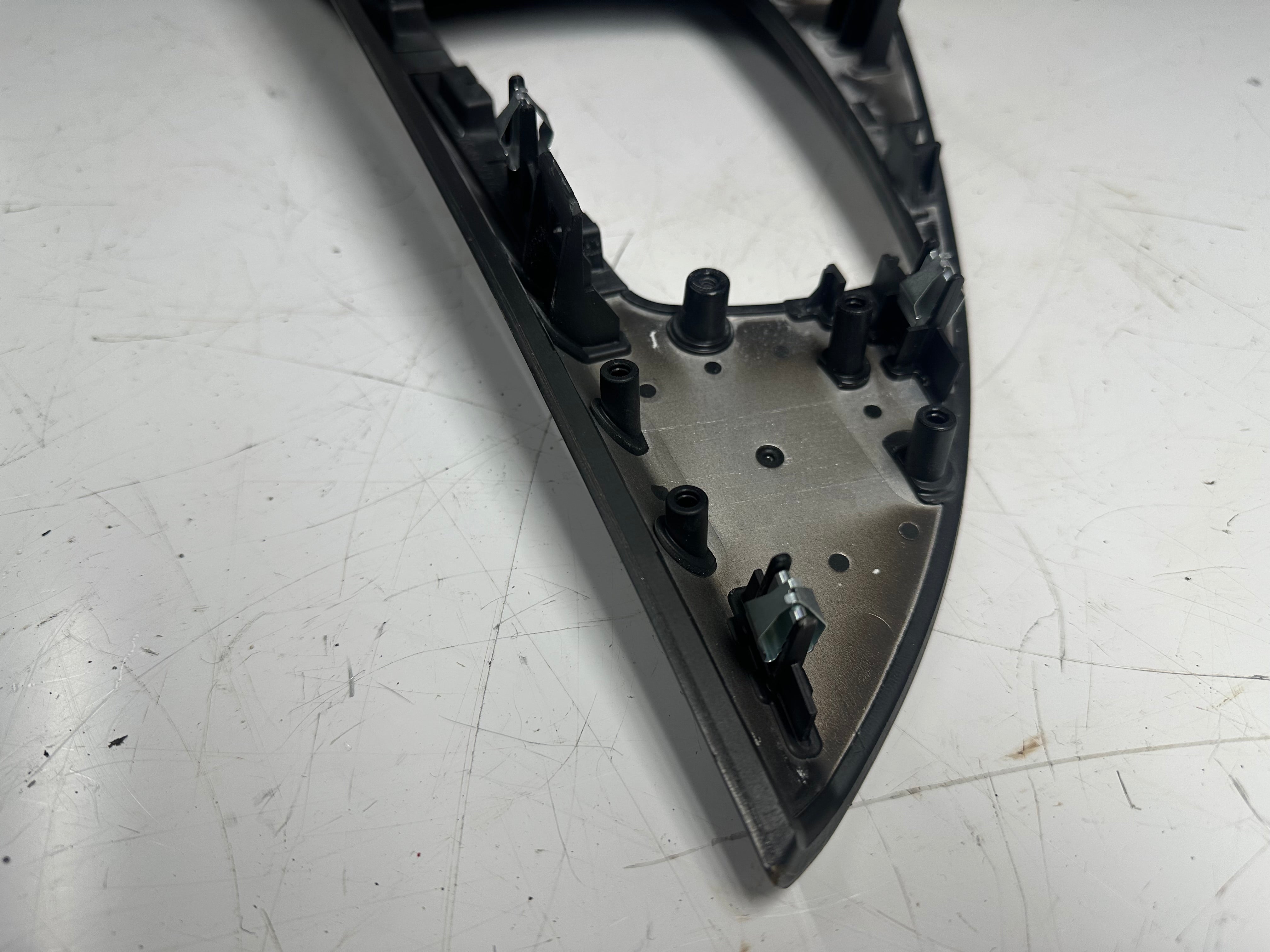 BMW 6 Series F12 Cup Holder & Facia (9197227) (B0701277) (6131 9202951/02)