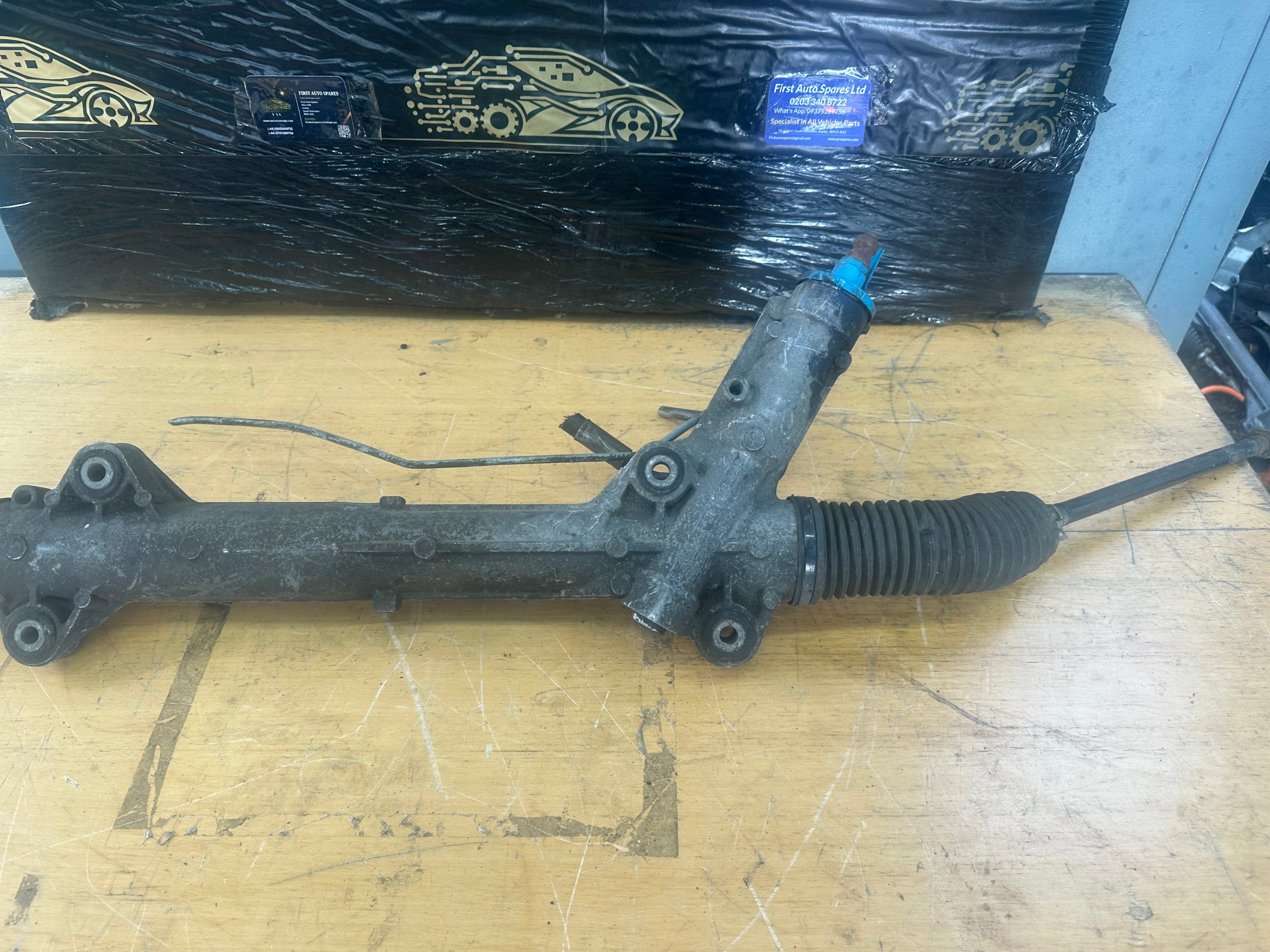 Mercedes Sprinter 2010 Power Steering Rack RHD Hydraulic (A9064600900)