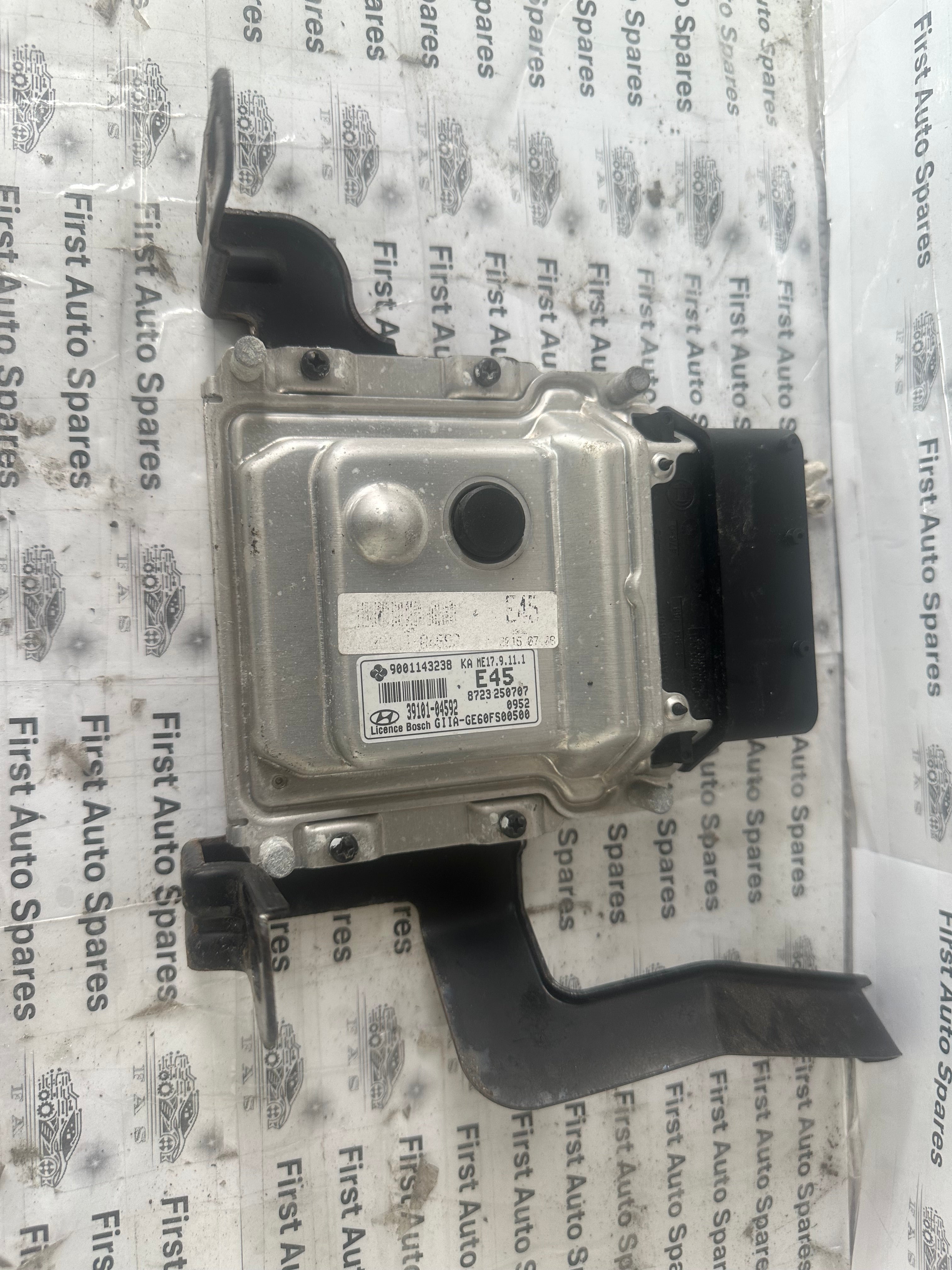 Hyundai i10 2016 MK2 Engine Management ECU (39101-04592) (BSW-ME17911-00)