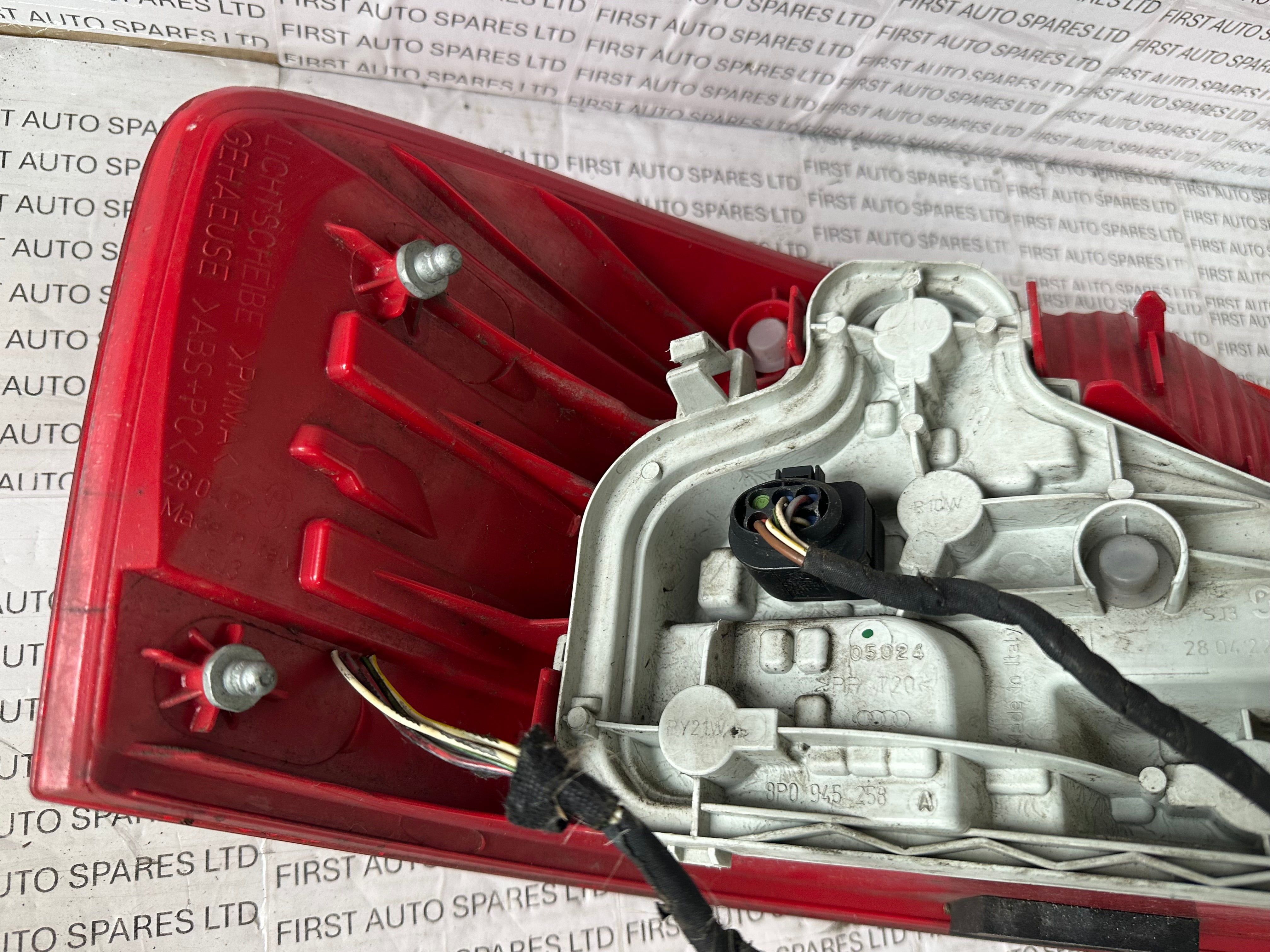 Audi A3 2008 Right Rear Tail Light (8P0 945 096 A 023S)