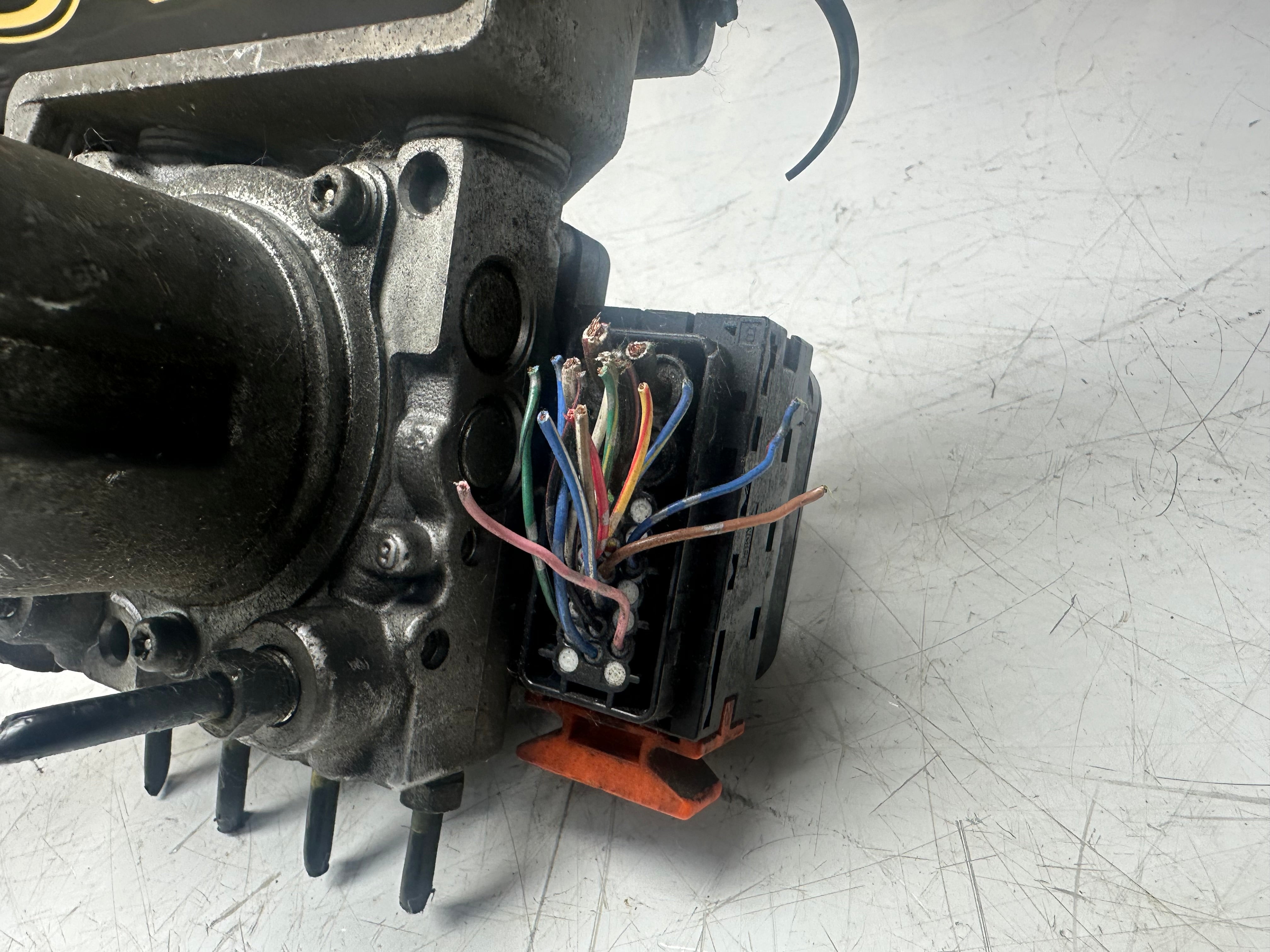 Honda Accord ABS Pump Control Module (K20A6 04-08)
