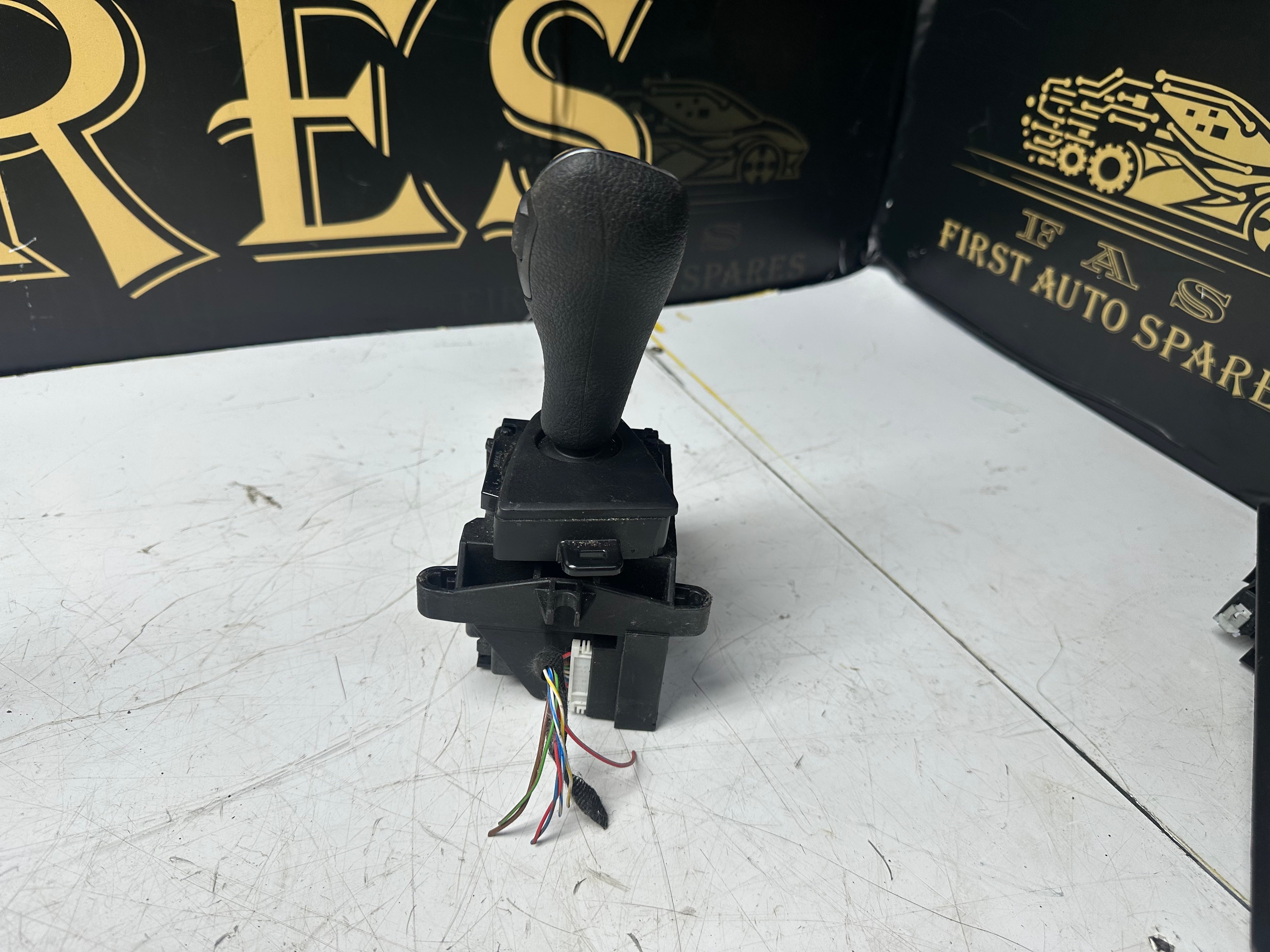 BMW 1 Series F20 F21 Auto Gear Selector Stick 2013–2019 (10099972-00)