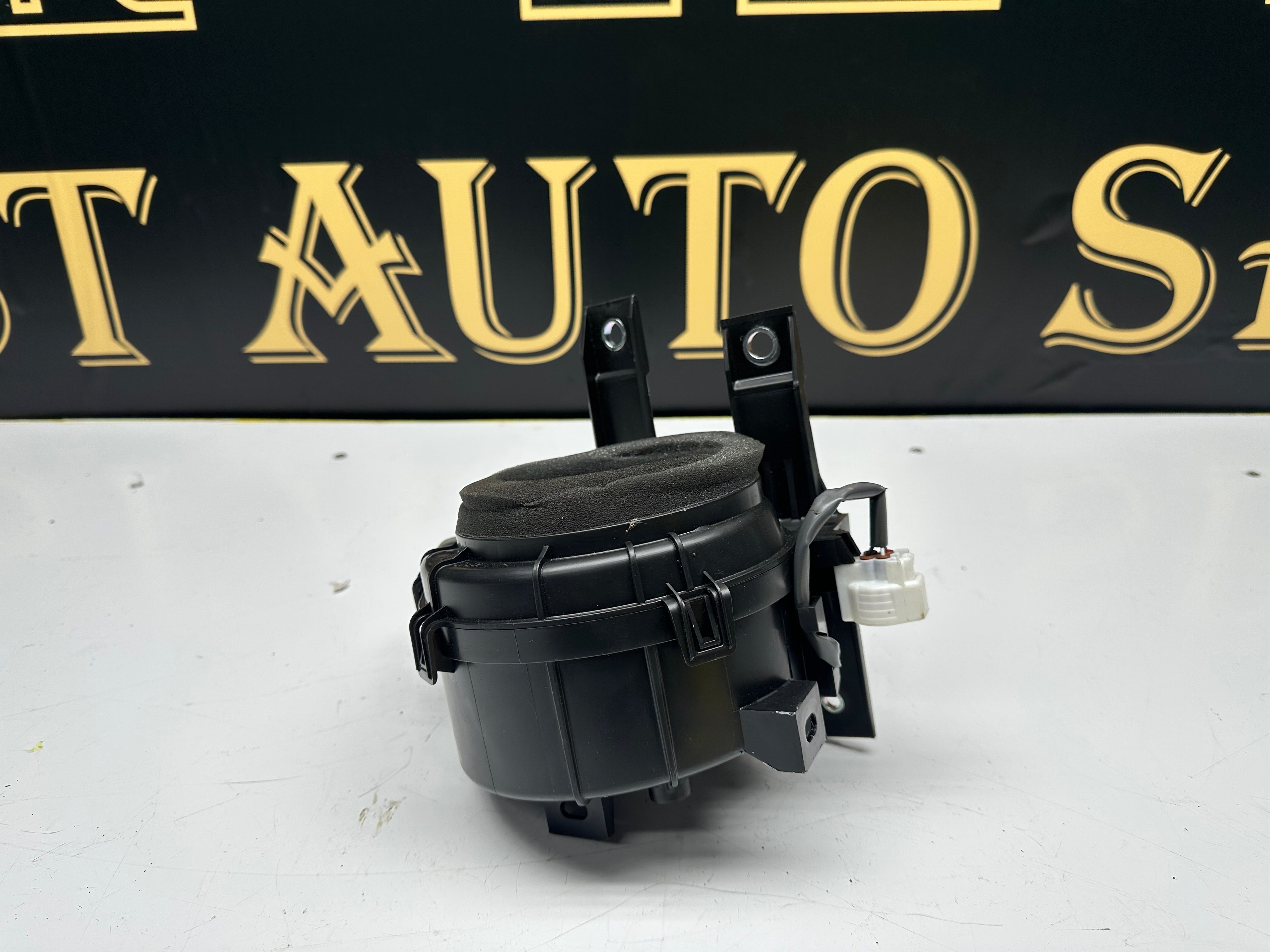 Toyota Prius 2017 Battery Cooling Fan Blower Motor (G9230-47050) (BASF510B20) (2204010779)