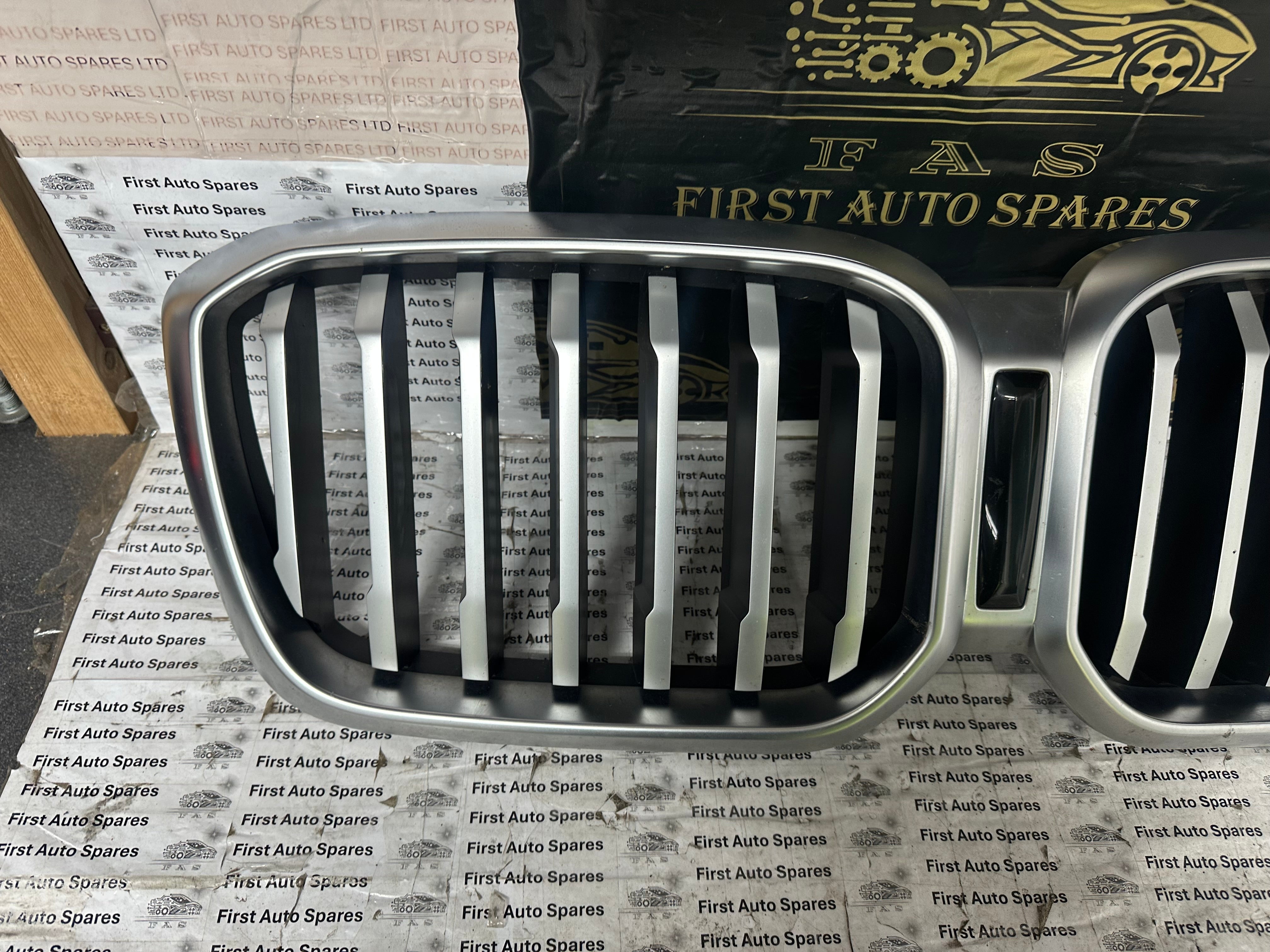 BMW X3 G01 Front Grille 2017-2021