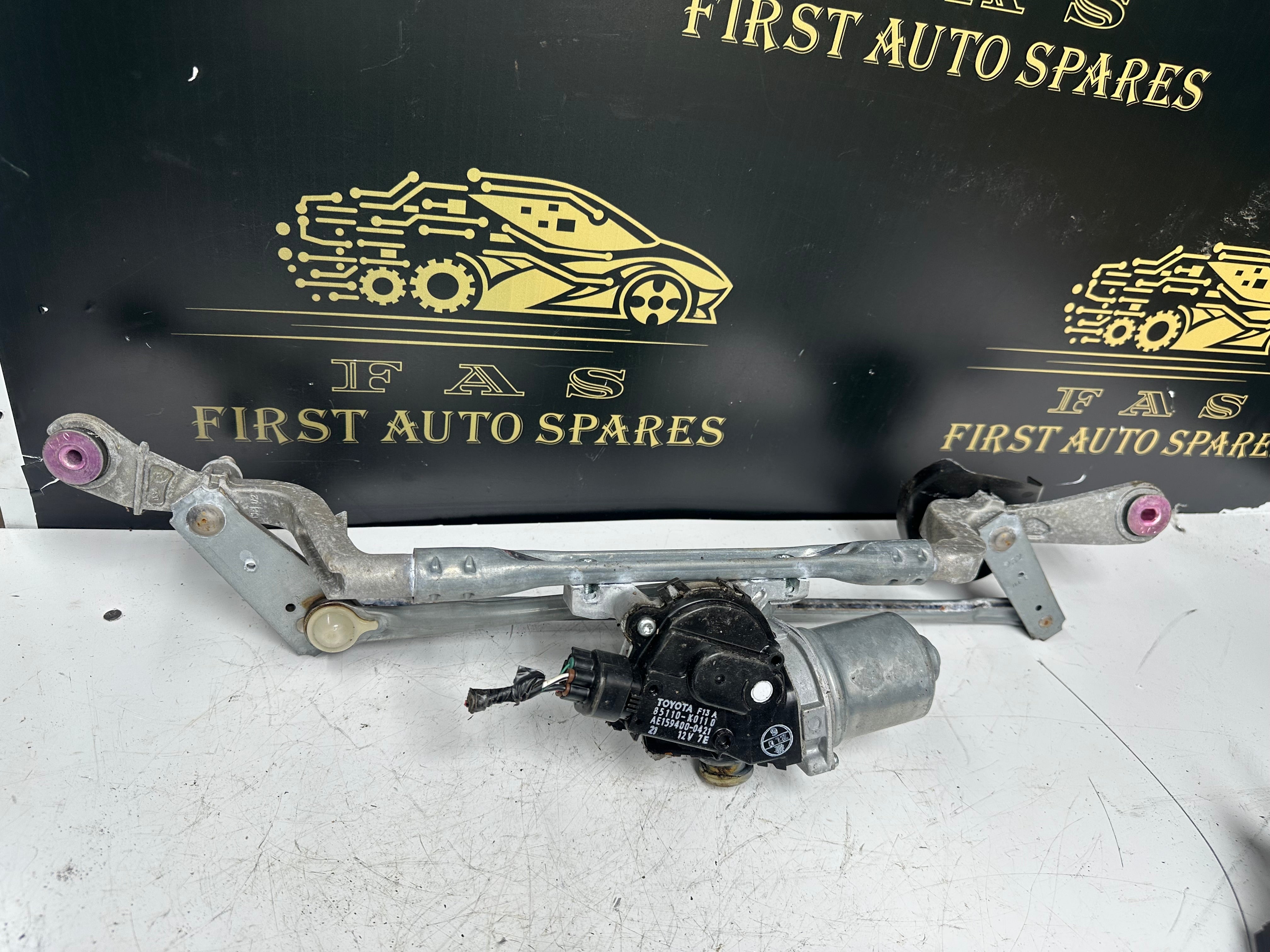 Toyota Yaris 2020-2024 Front Wiper Motor with Linkage (85110-K0110) (AE159400-0421)