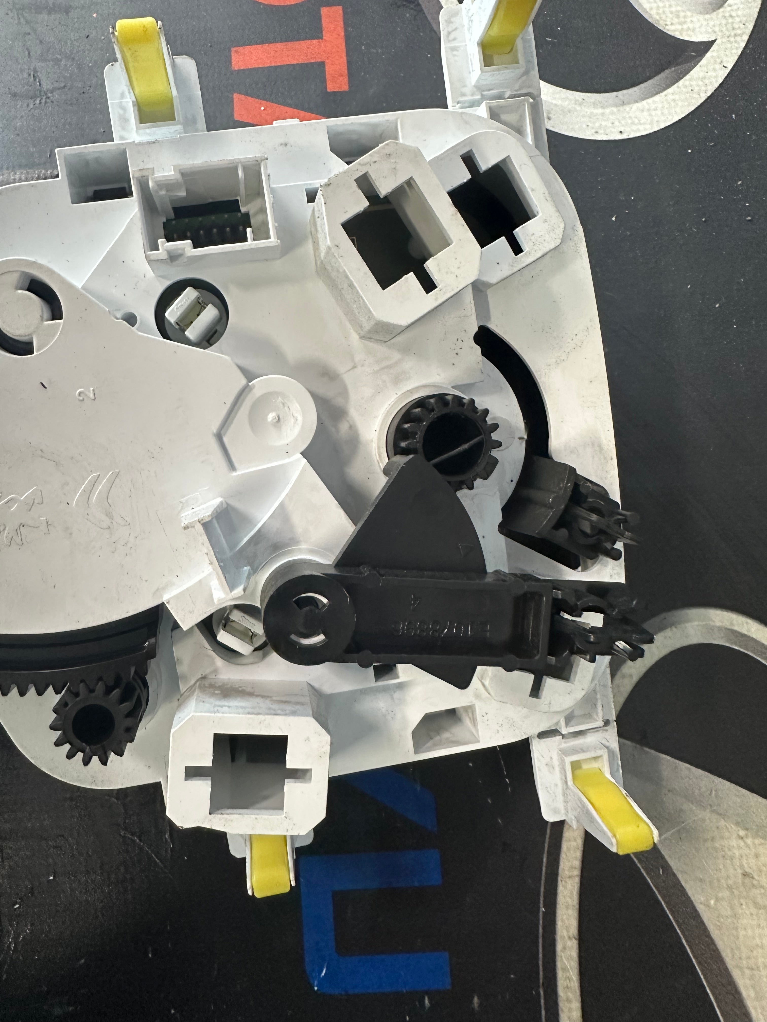 Toyota Aygo 2021 Climate Control Panel (55900-YV030)