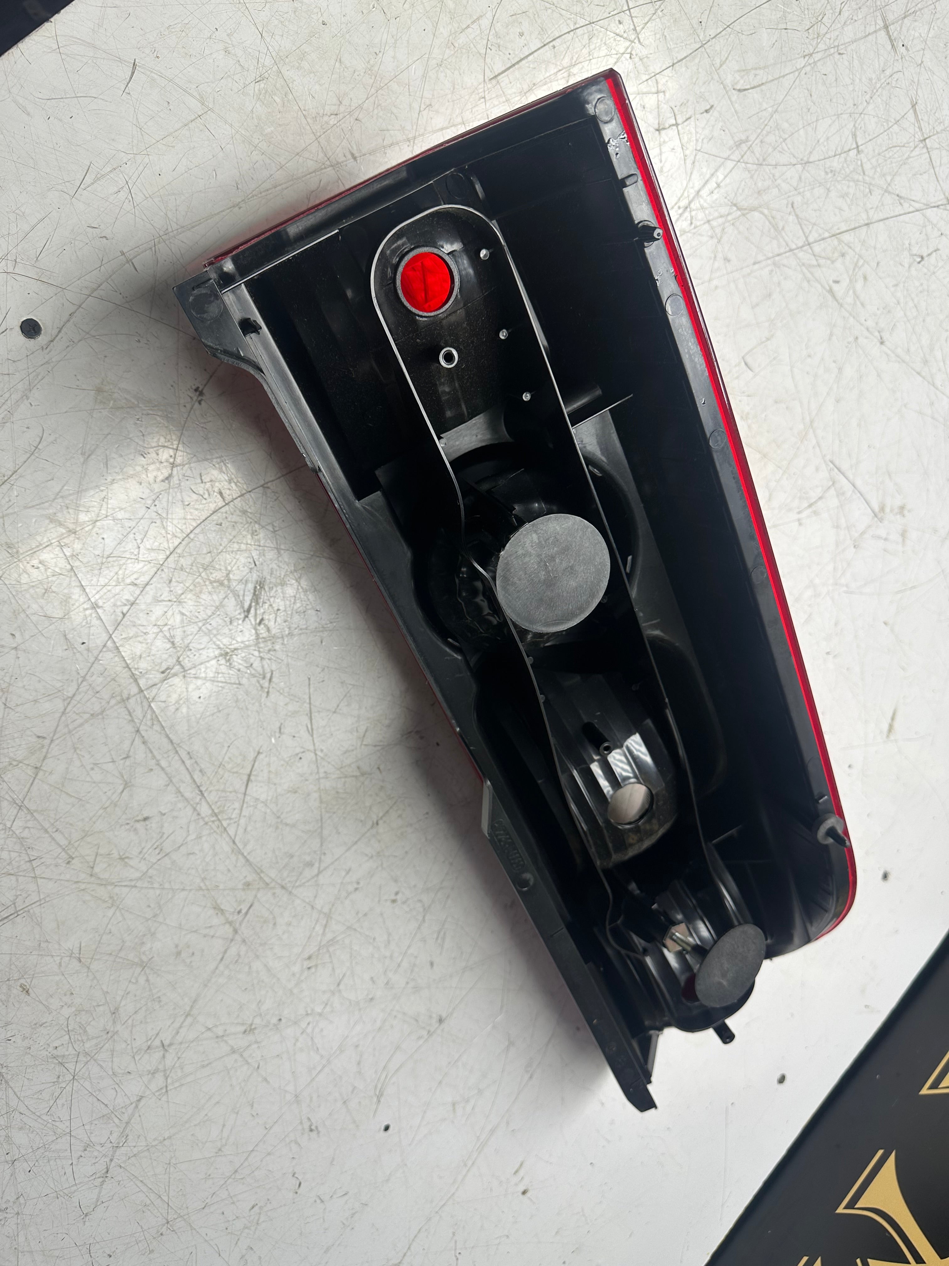 Peugeot 2006-2014 Right Rear Tail Light