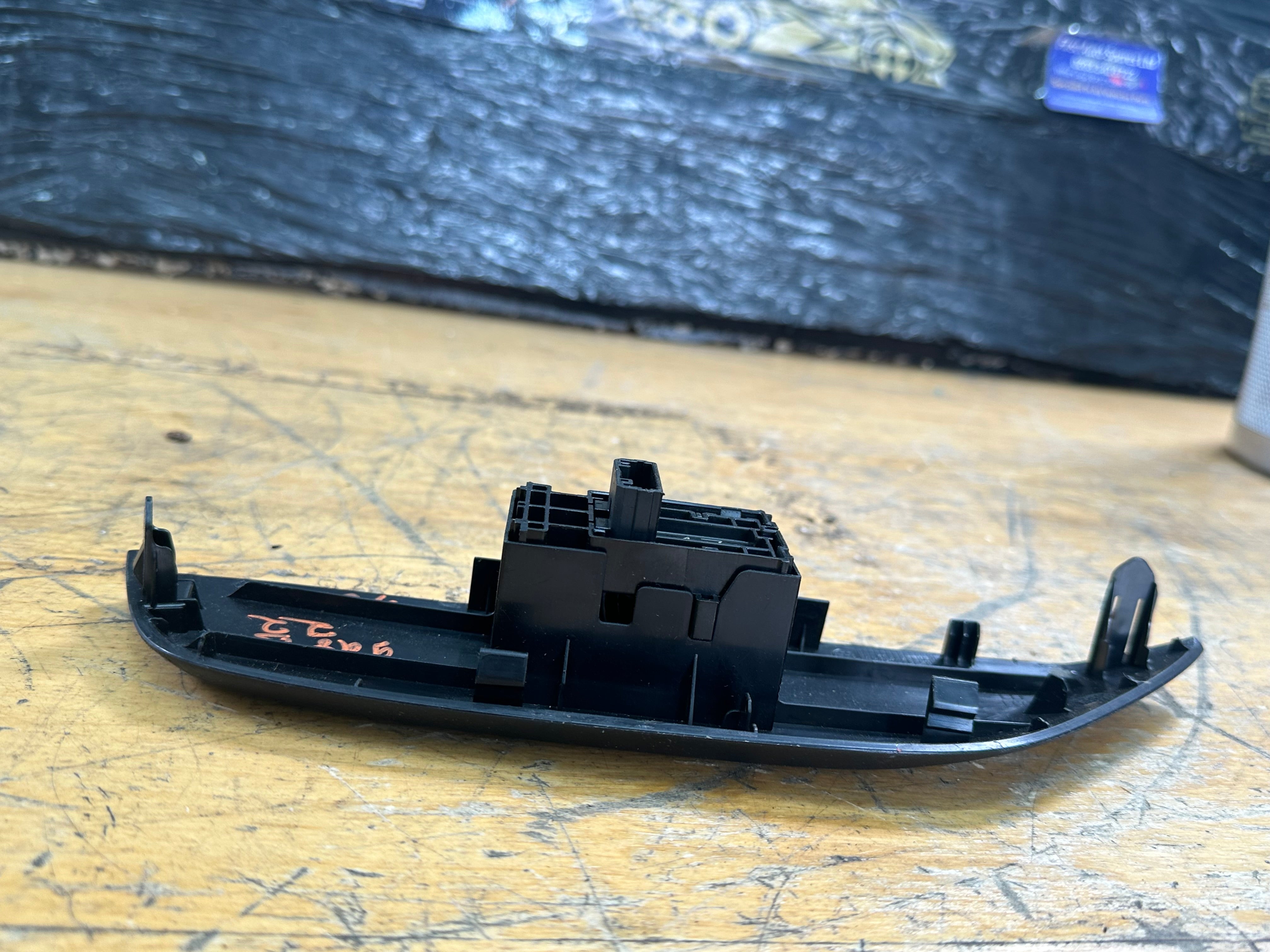 Toyota Yaris 2022 Left Passenger Window Control Switch (74232-K0040)
