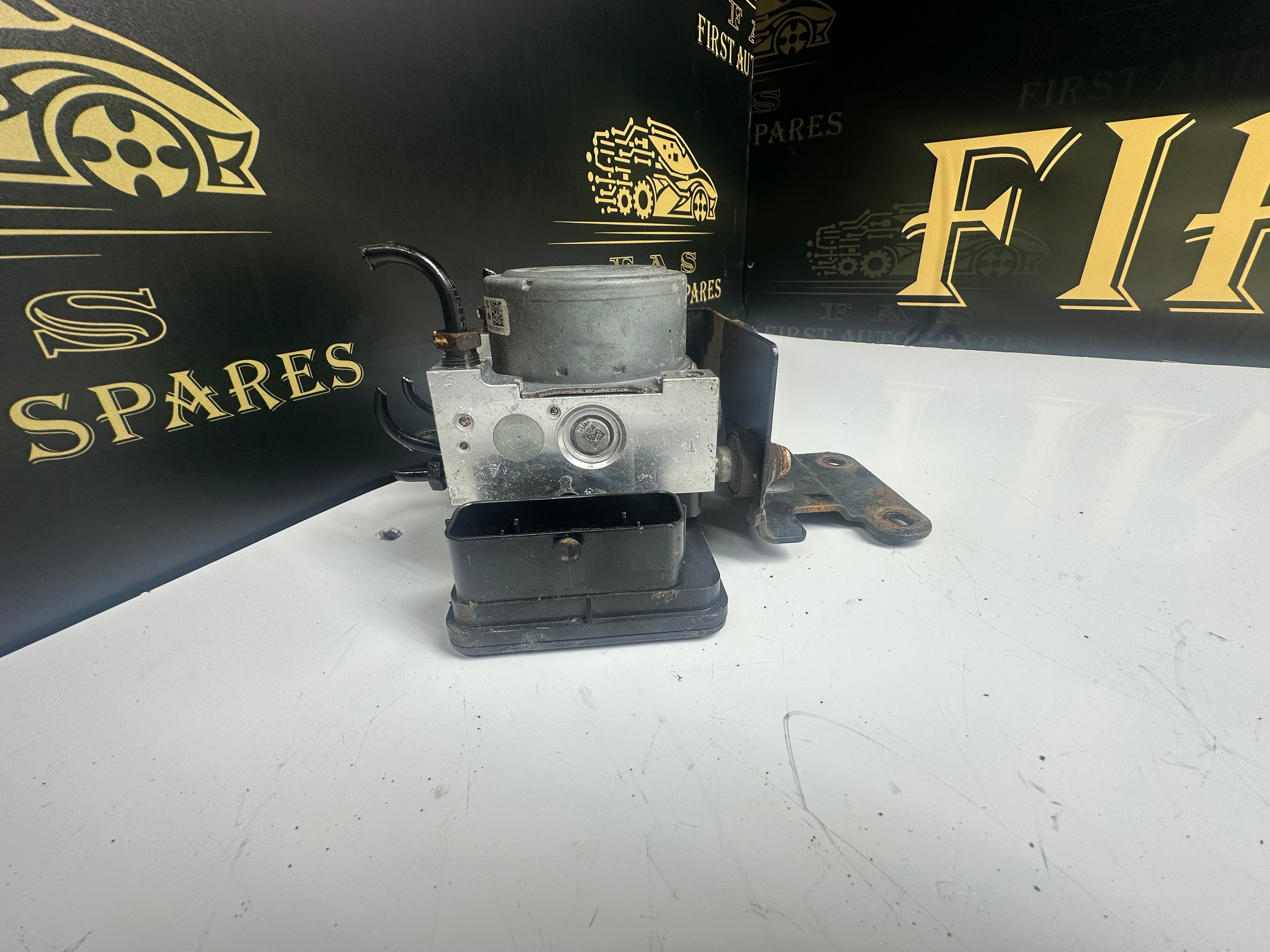 Hyundai i10 2016 ABS Pump Module (58900-B4980)